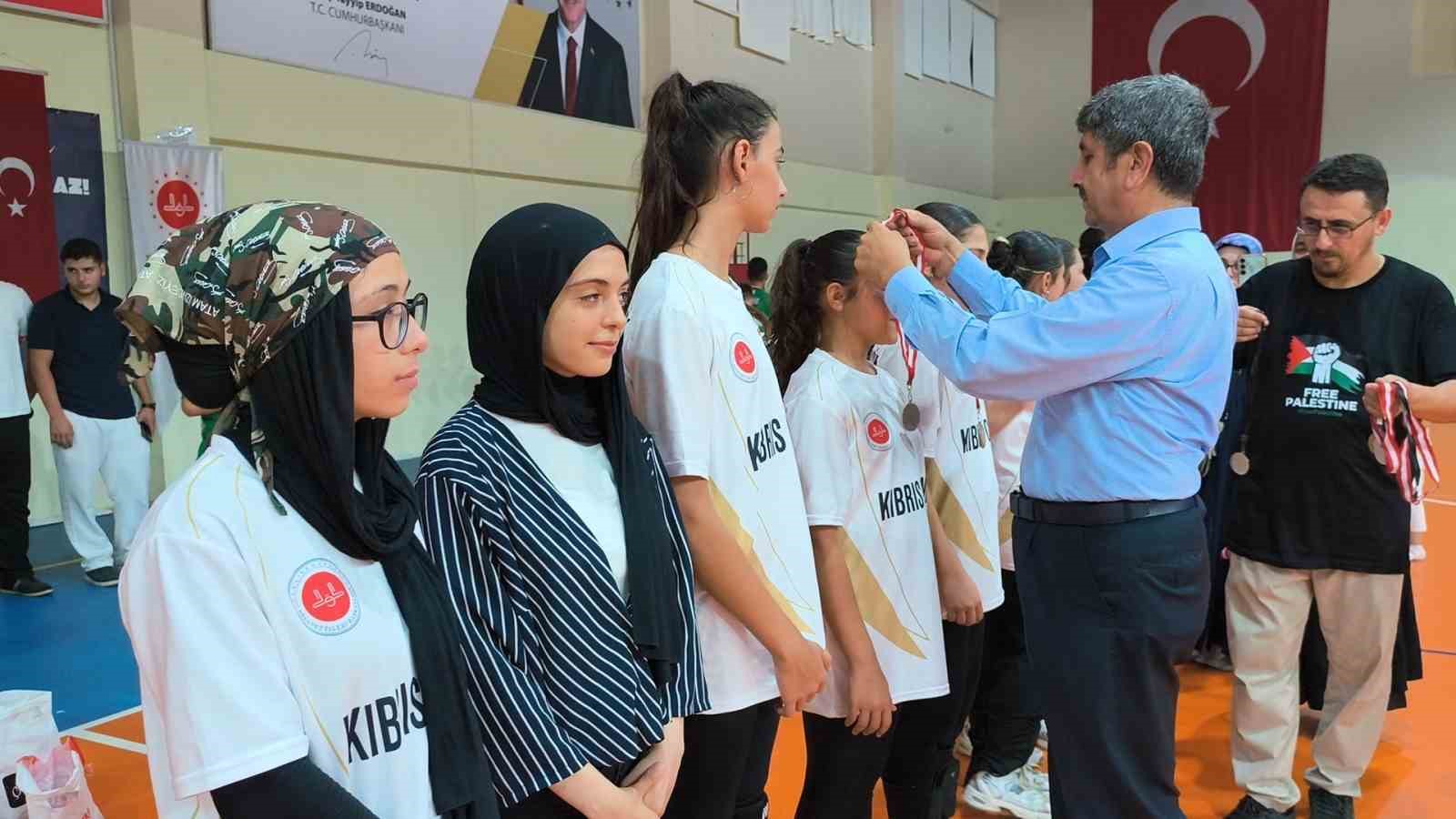 Yaz Kur’an Kursları dolu dolu tamamlandı