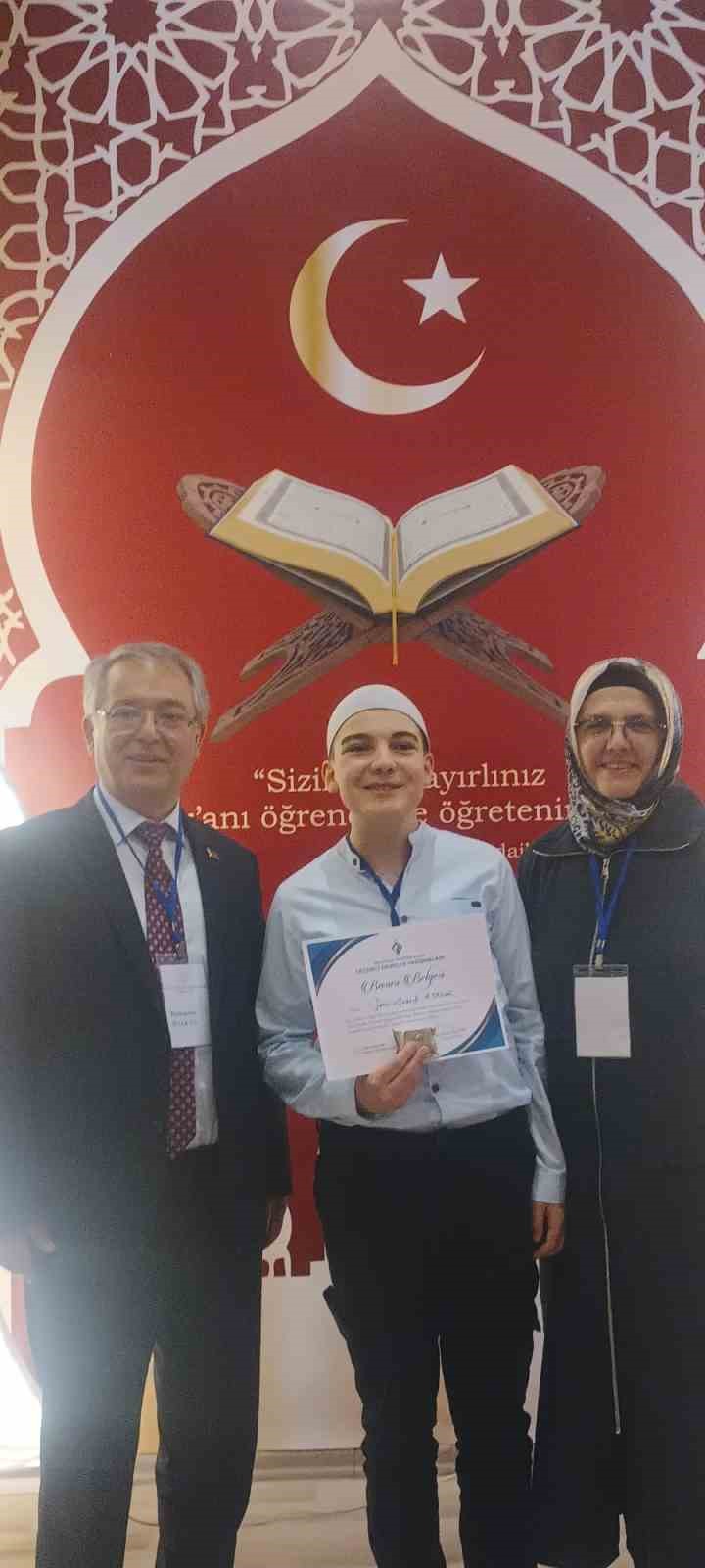 Afyon Lisesi öğrencisinden gururlandıran başarı