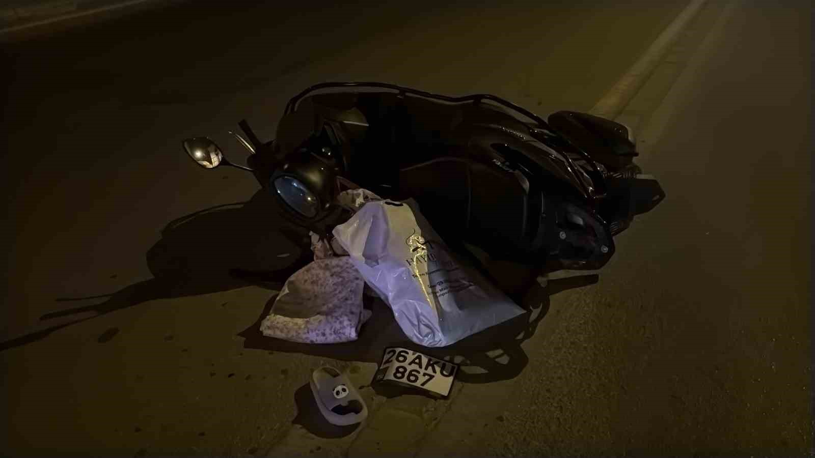 Eskişehir’de otomobil ile motosiklet çarpıştı: 2 yaralı