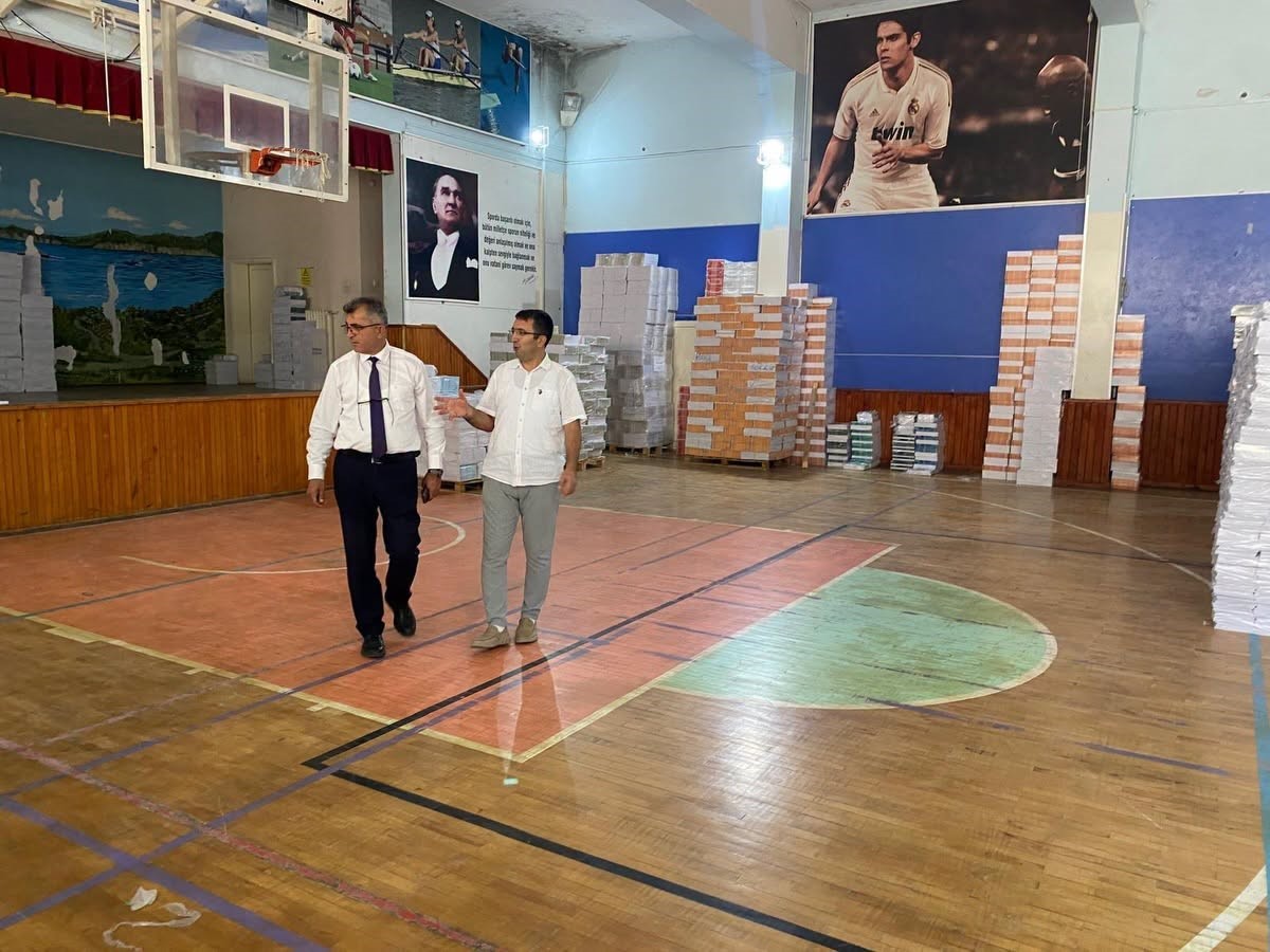 Söke’de ücretsiz ders kitaplarının dağıtım hazırlıkları sürüyor