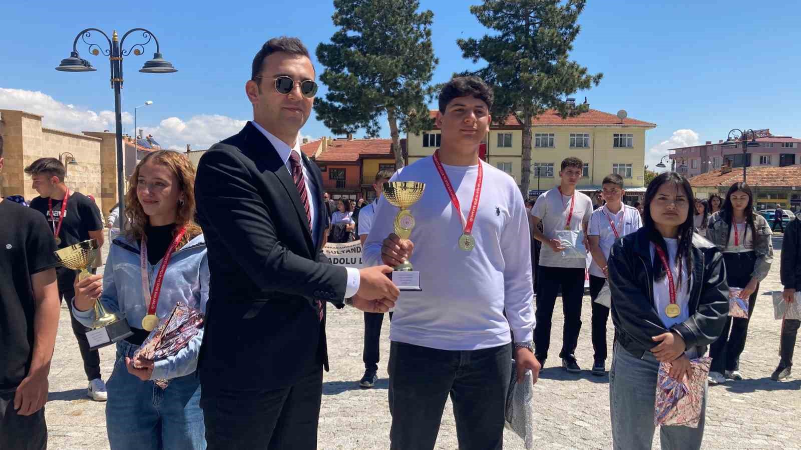 Sultağın&rsquo;da 19 Mayıs coşkuyla kutlandı