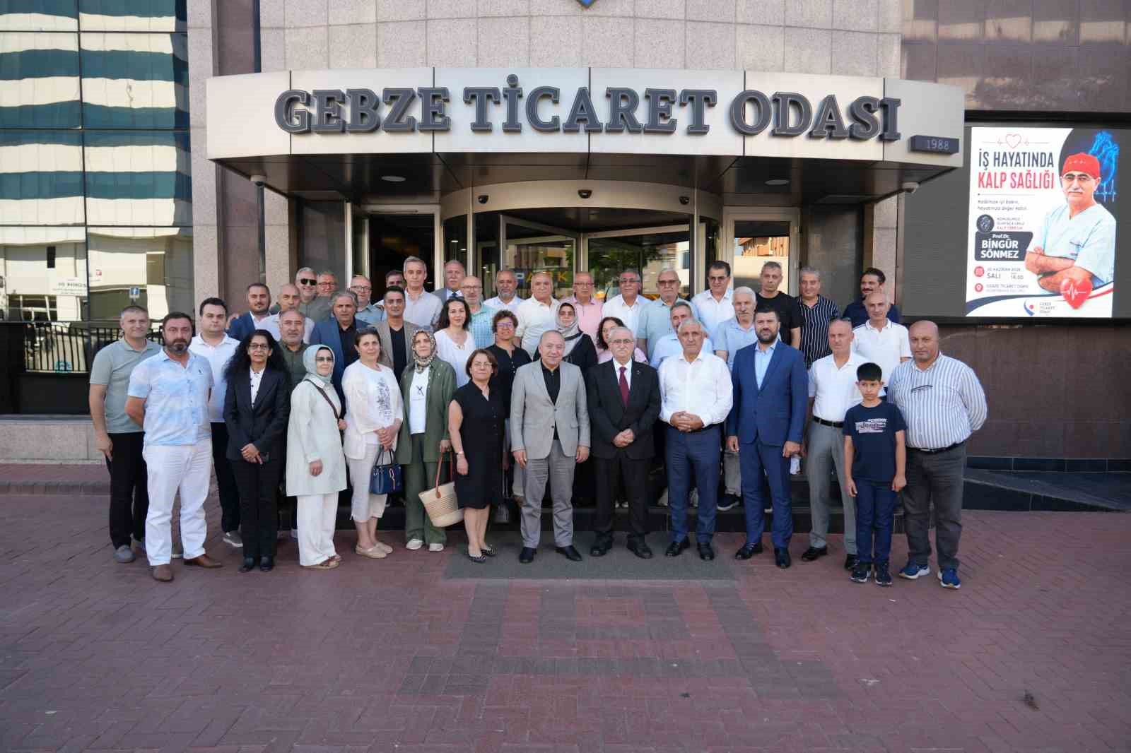 Gebze Ticaret Odasından iş dünyasına yönelik "kalp sağlığı" söyleşisi