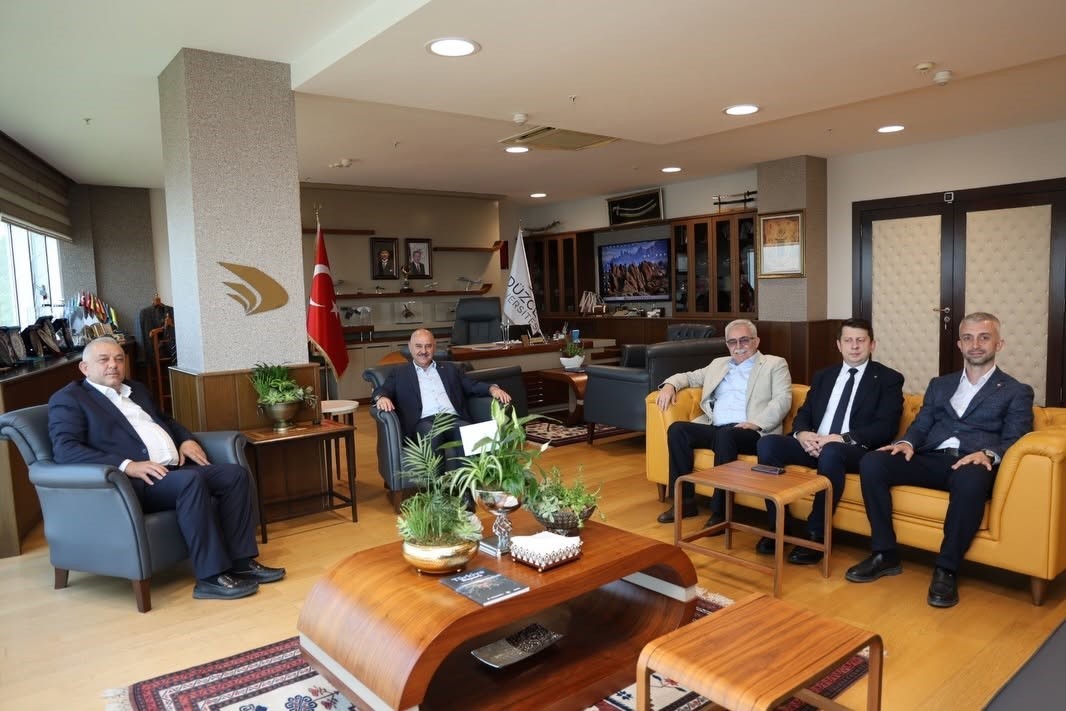 Düzce TSO’dan Rektör Sözbir’e hayırlı olsun ziyareti