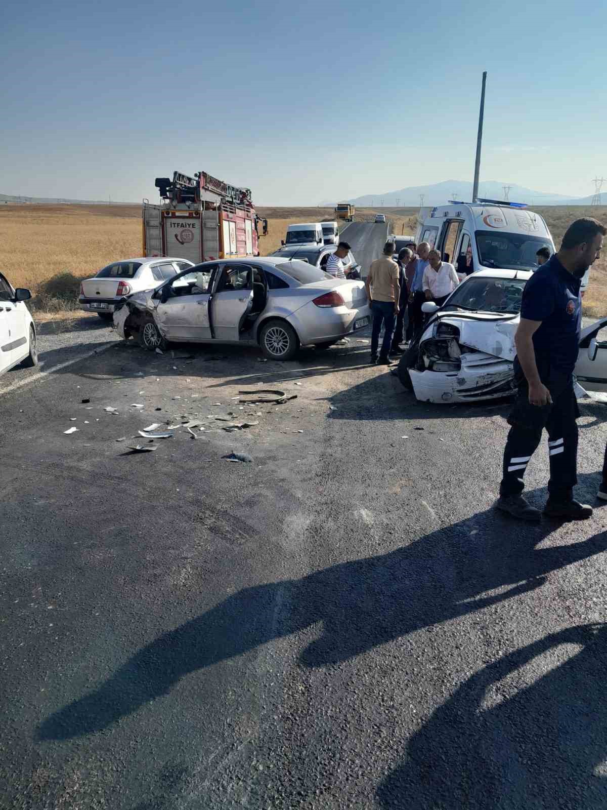 Van’da trafik kazası: 7 kişi yaralandı