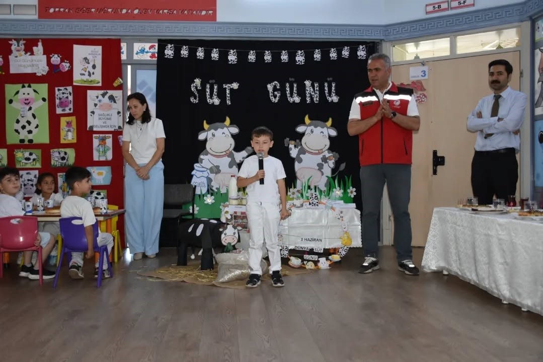 Aydın’da miniklere süt tüketiminin önemi anlatıldı