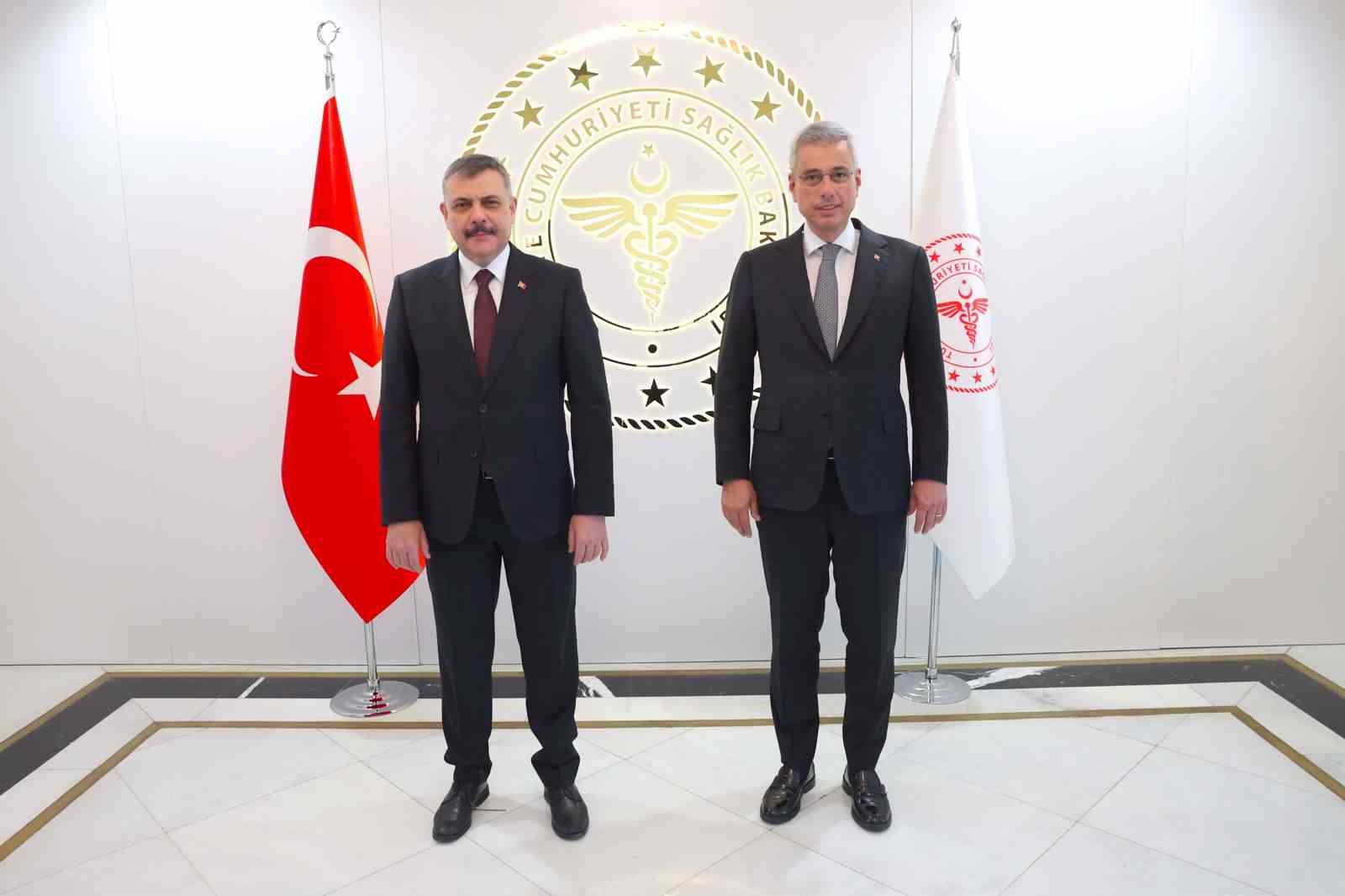 İçişleri Bakanı Çiftçi, Sağlık Bakanı Memişoğlu ile bir araya geldi