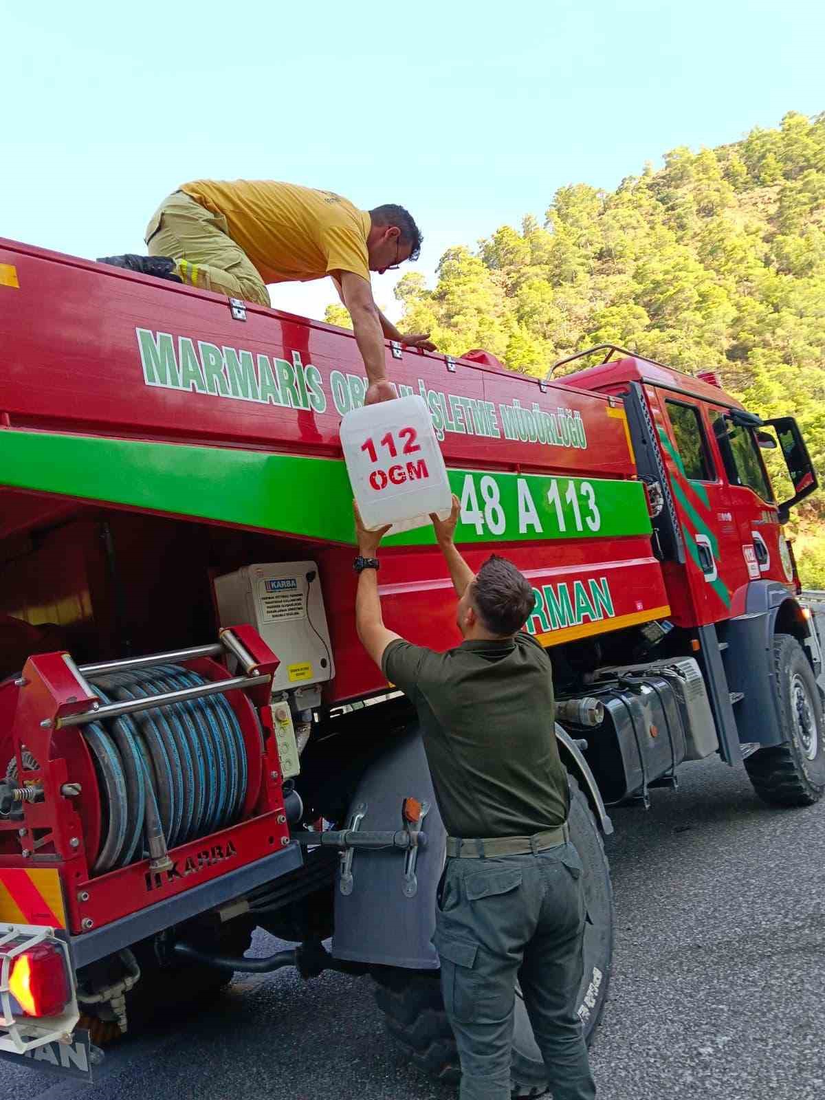 Marmaris&rsquo;te kritik noktalara ilk m&uuml;dahale i&ccedil;in su bidonu