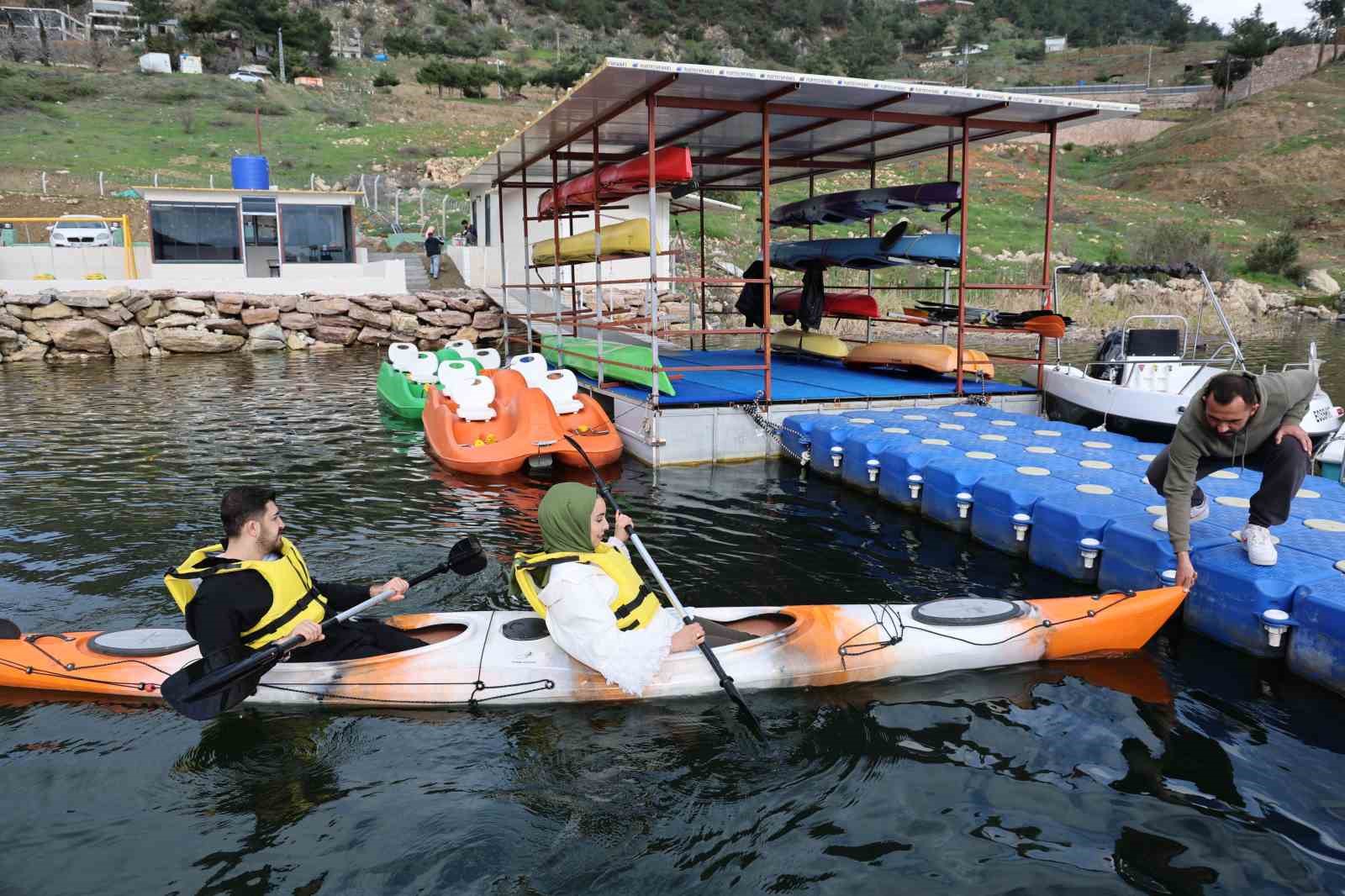 Kahramanmaraş&rsquo;ta kano keyfi: &rsquo;Deniz yok ama su sporları var&rsquo;