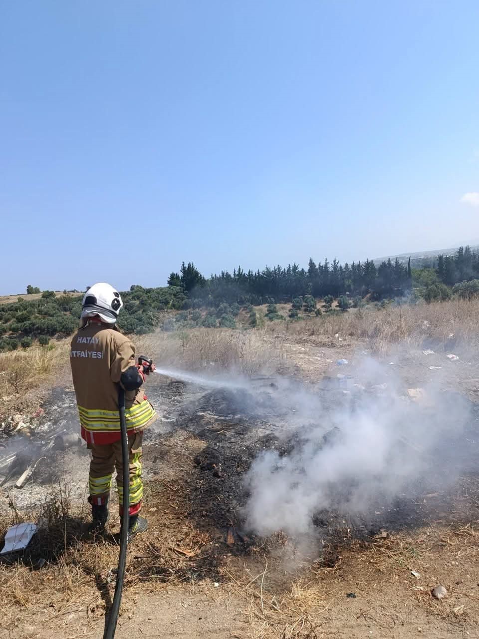 Arsuz&rsquo;da &ccedil;&ouml;pl&uuml;k yangını