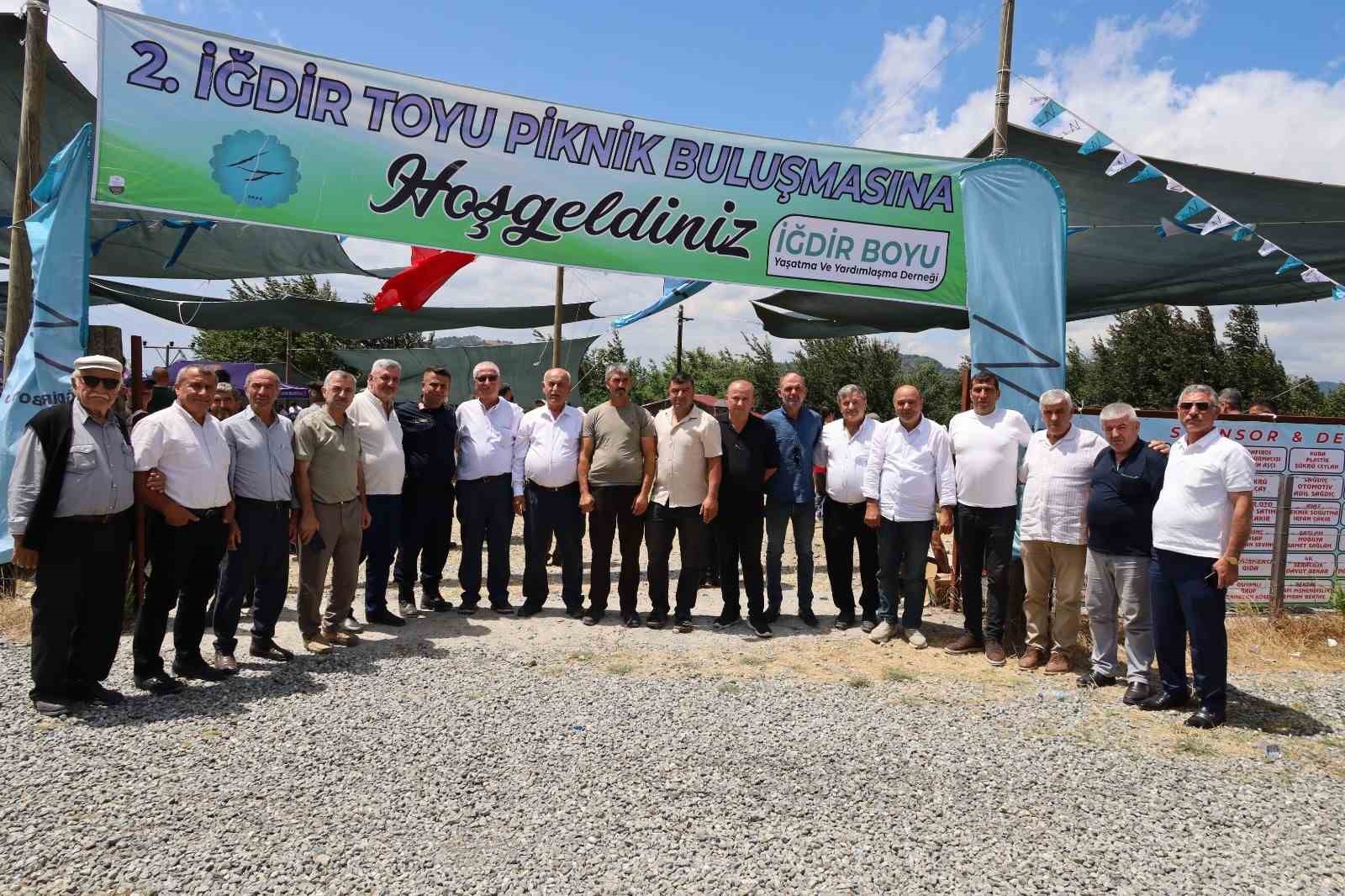 İğdir Boyu 2. Toyu Yayla Şenliği&rsquo;nde gurbet ile sıla buluştu