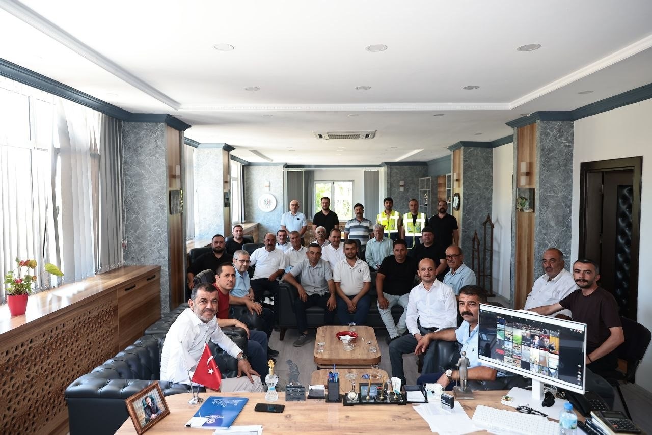 Başkan Çavuşoğlu’ndan Kale’de yoğun mesai
