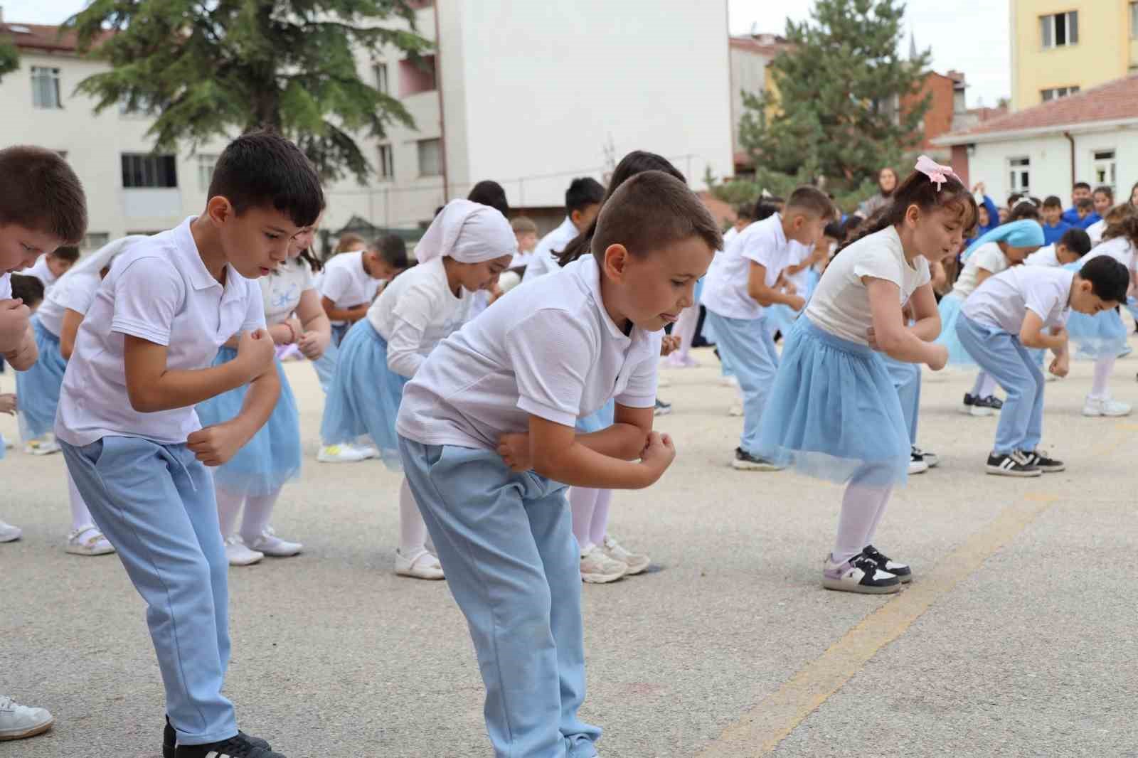 Başkan Durgut, &ouml;ğrencilerle bir araya geldi