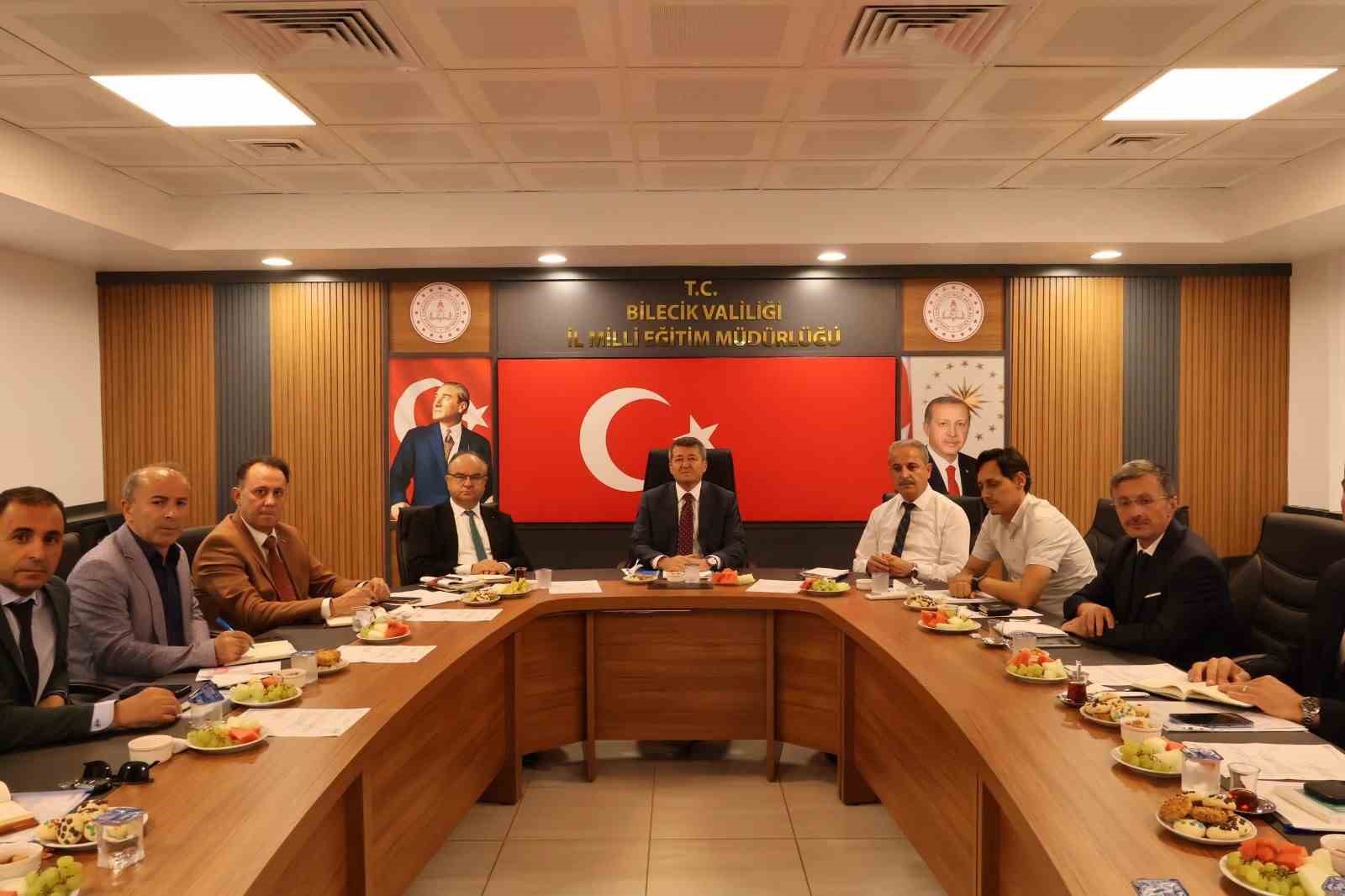 Yeni eğitim öğretim yılı hazırlıkları değerlendirildi