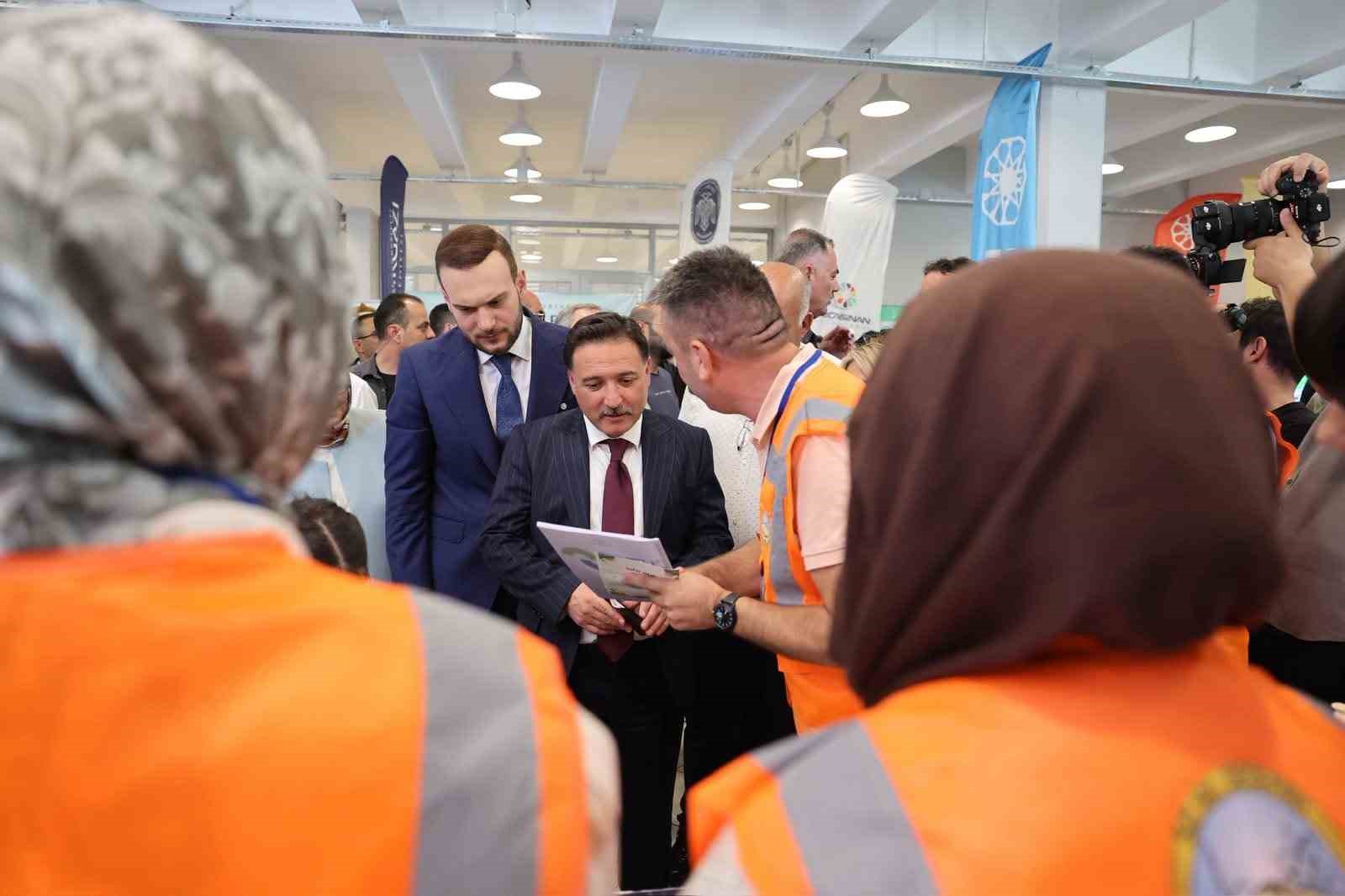 Vali Çiçek: "Yeşil Mutabakat ve sıfır atıkla ilgili çalışmalar bizim şehrimiz için hayati önemdedir"