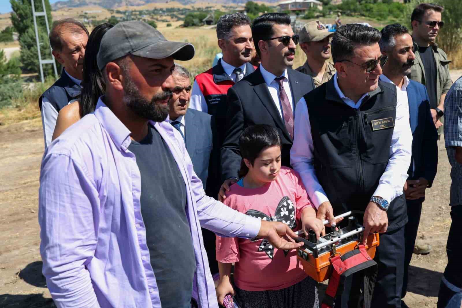 Tunceli’de modern seracılık dönemi başlıyor: İlk temel atıldı