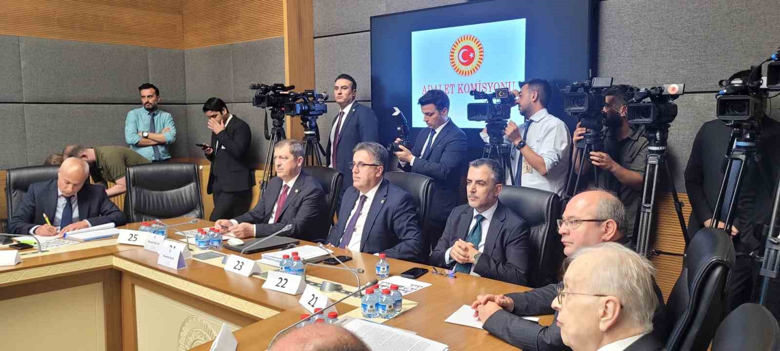 12. Yargı Paketi Adalet Komisyonu’nda
