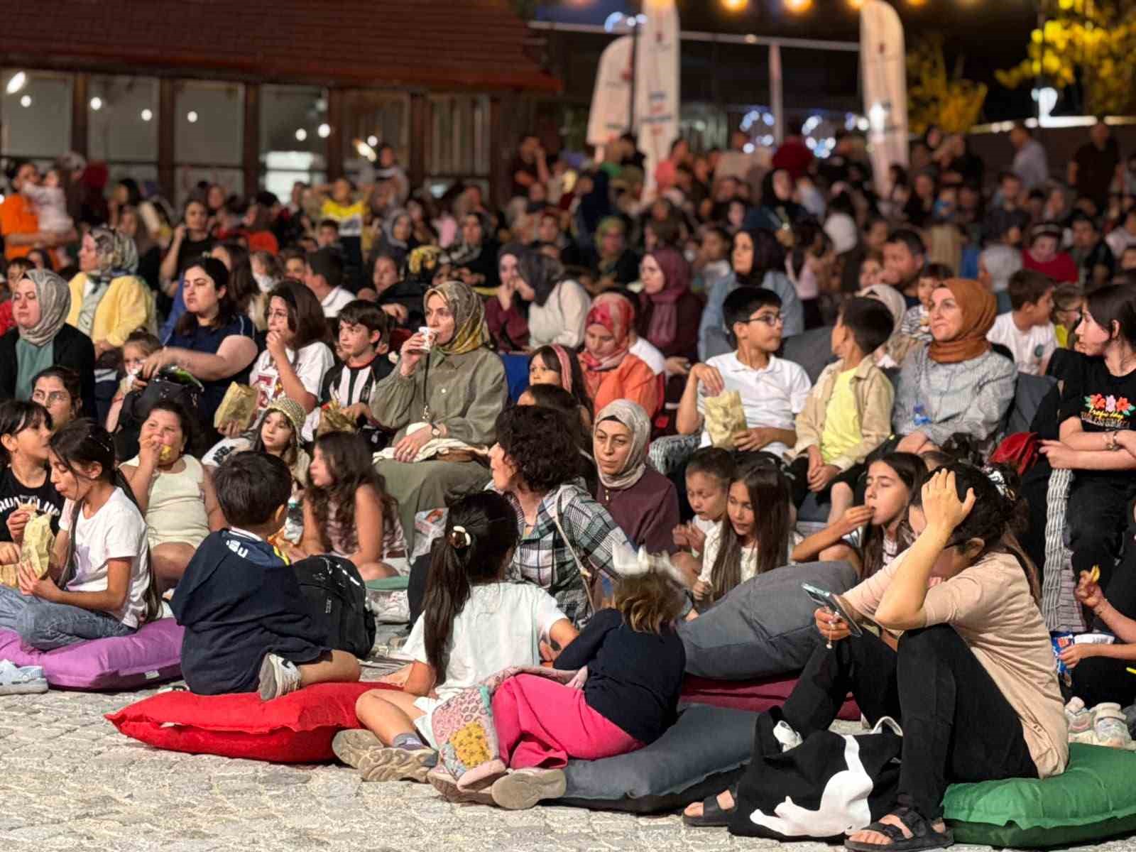 Karabük’te çocuklar Masal Akşamı’nda buluştu