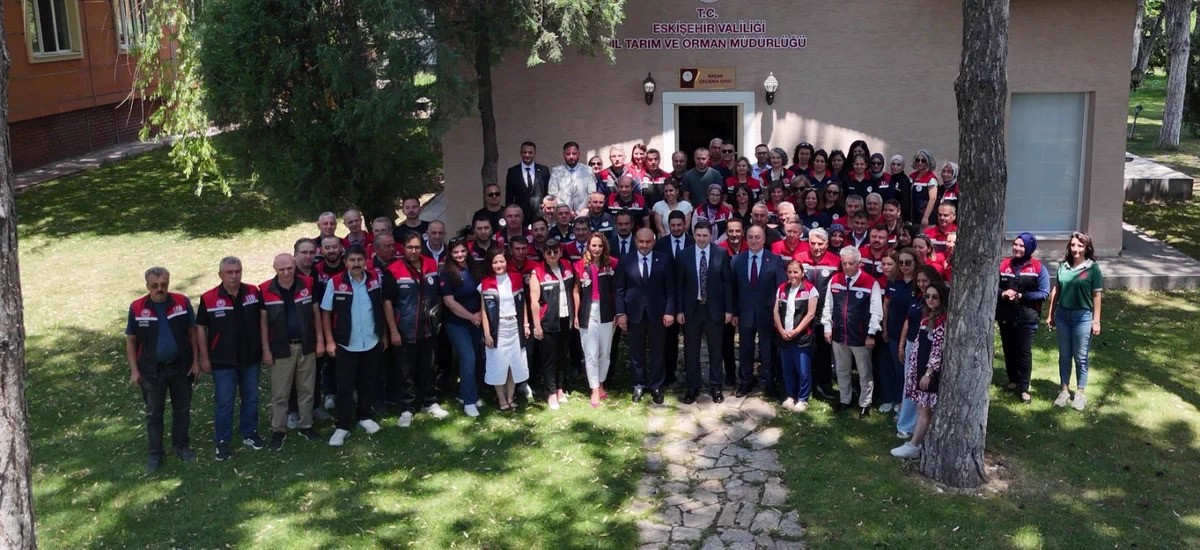 Tarım ve Orman Bakan Yardımcısı Bağcı Eskişehirli üreticilerle bir araya geldi