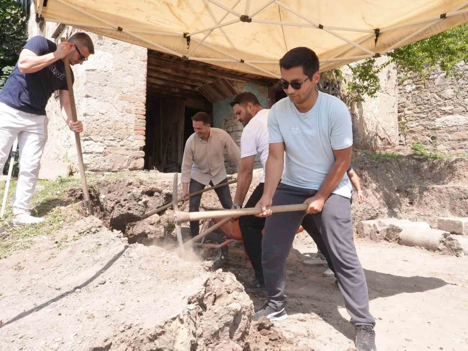 Konuralp ‘te restorasyon öncesi son hazırlıklar yapılıyor