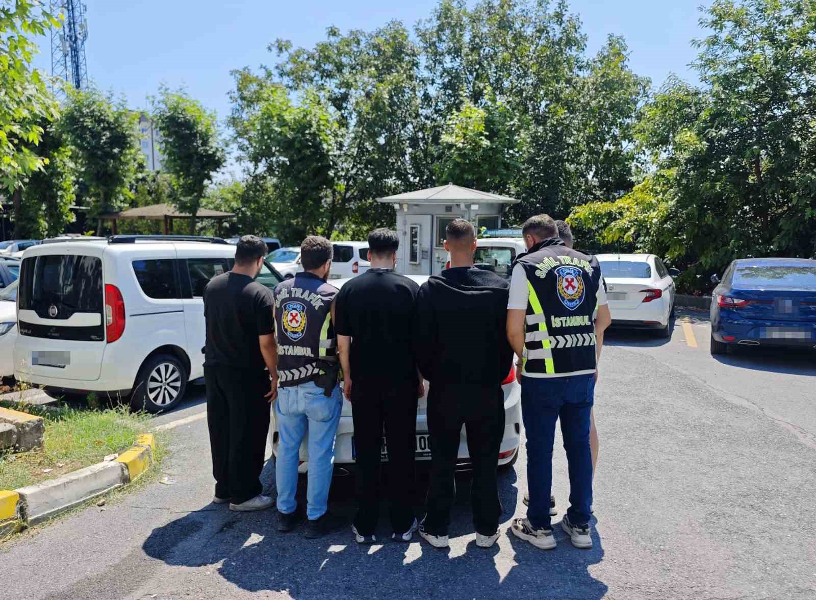 Trafikte dehşet saçan magandalara 720 bin TL ceza
