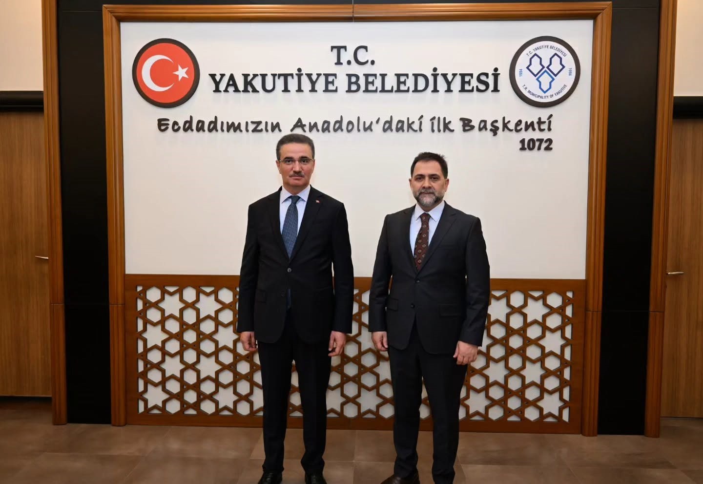 Vali Baruş’tan Yakutiye Belediyesi’ne çalışma ziyareti