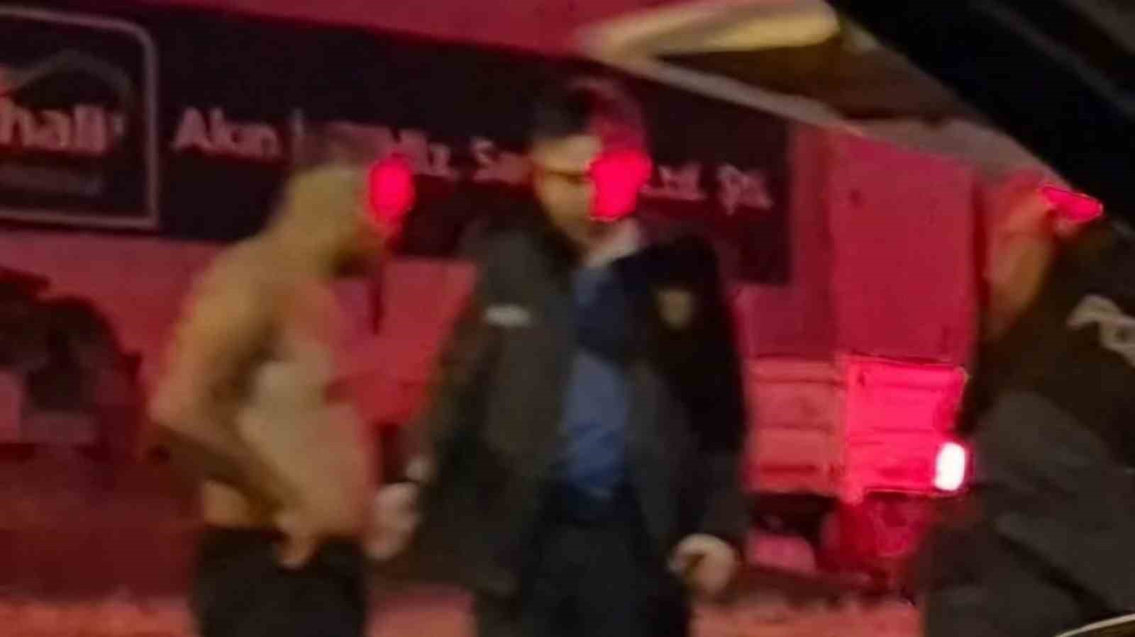 İzinli olarak cezaevinden çıkan şahıs annesini bıçakla kovaladı