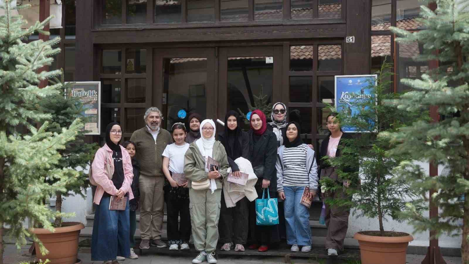 Kütahya’da çocuklar vakıf kültürünü tarihi mekânlarda öğrendi
