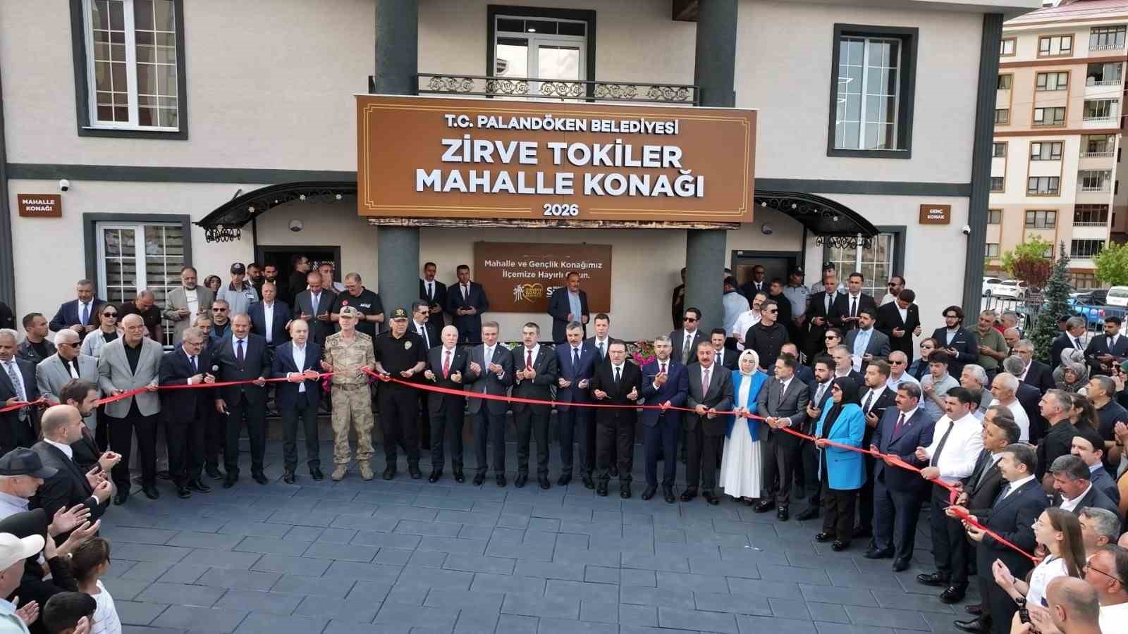 Palandöken’de iki yeni mahalle konağı hizmete açıldı