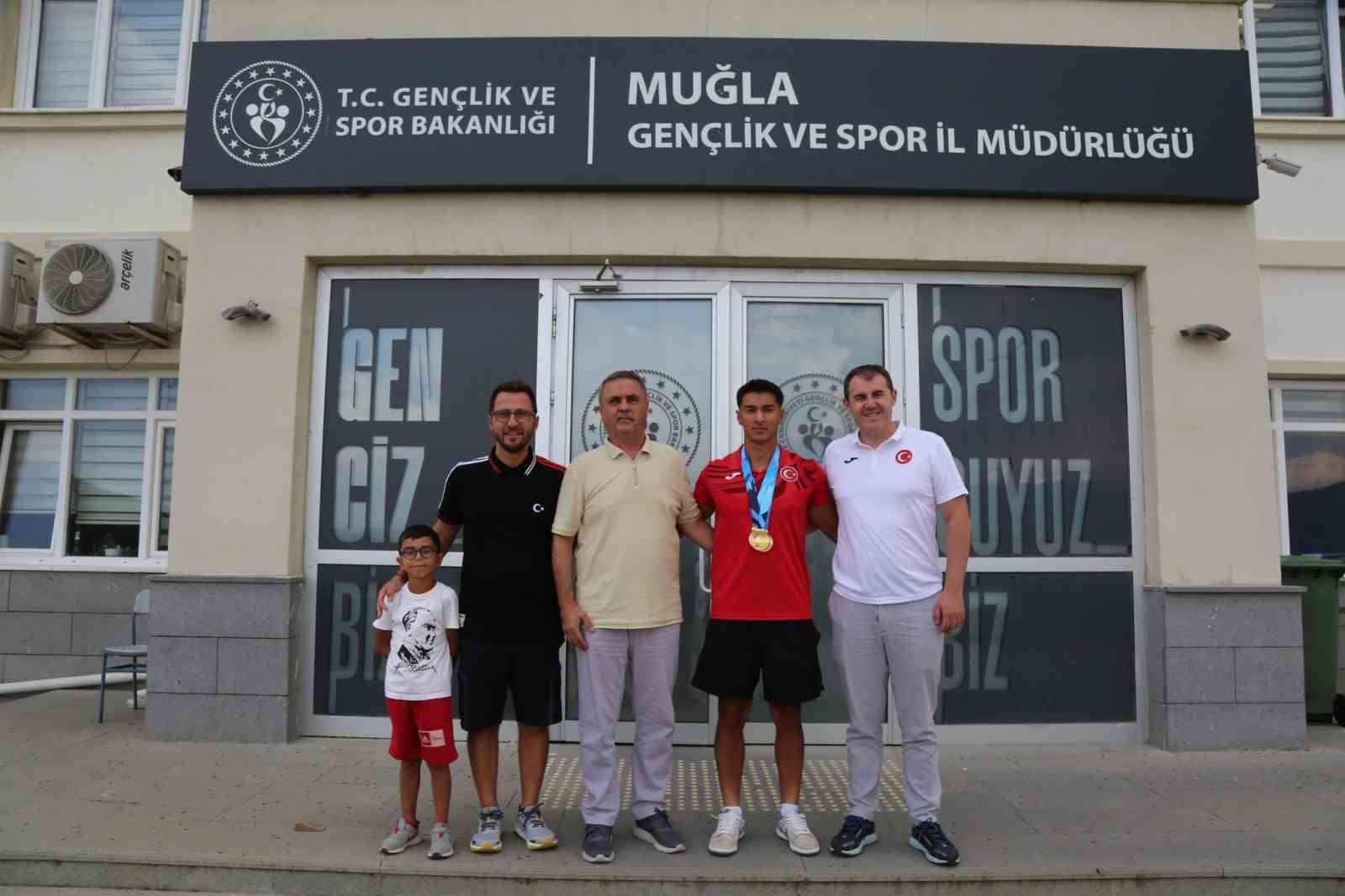 Köyceğiz Kaymakamı Kumcu, Dünya Şampiyonu Karahan’ı ağırladı