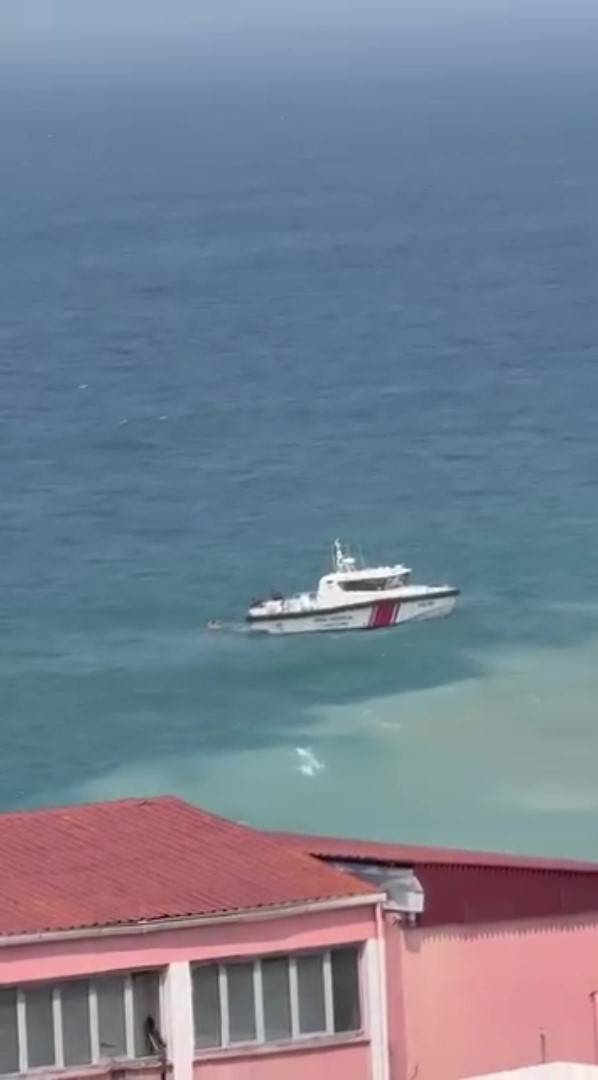 Valiliğin yasağına rağmen denize giren hakem boğularak hayatını kaybetti