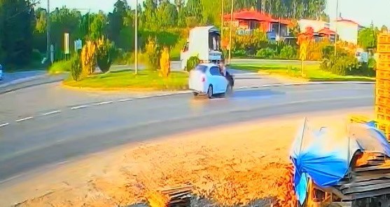 Bisikletli genç kızın öldüğü kaza kamerada