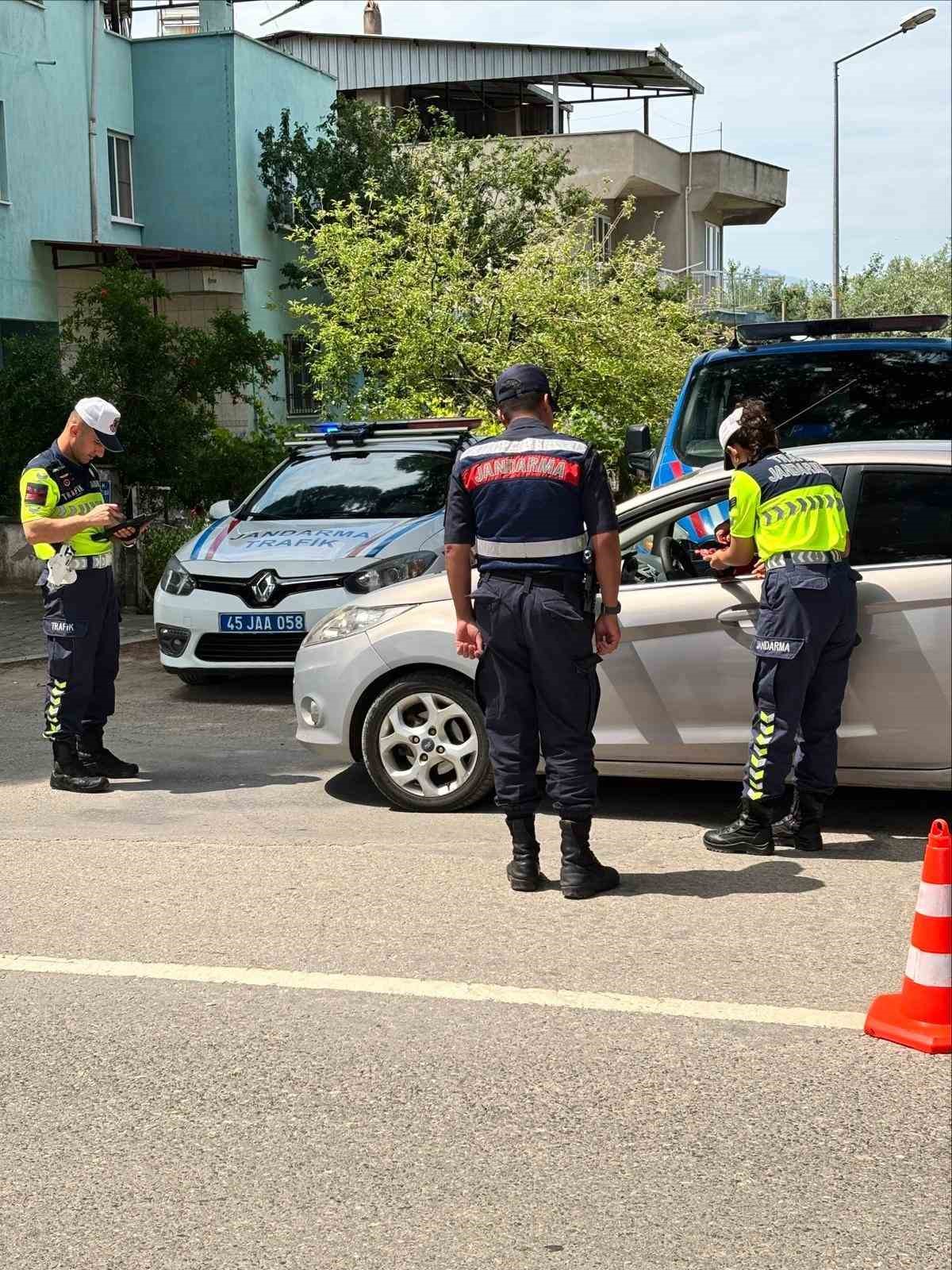 Jandarmanın sıkı denetimi sonuç verdi
