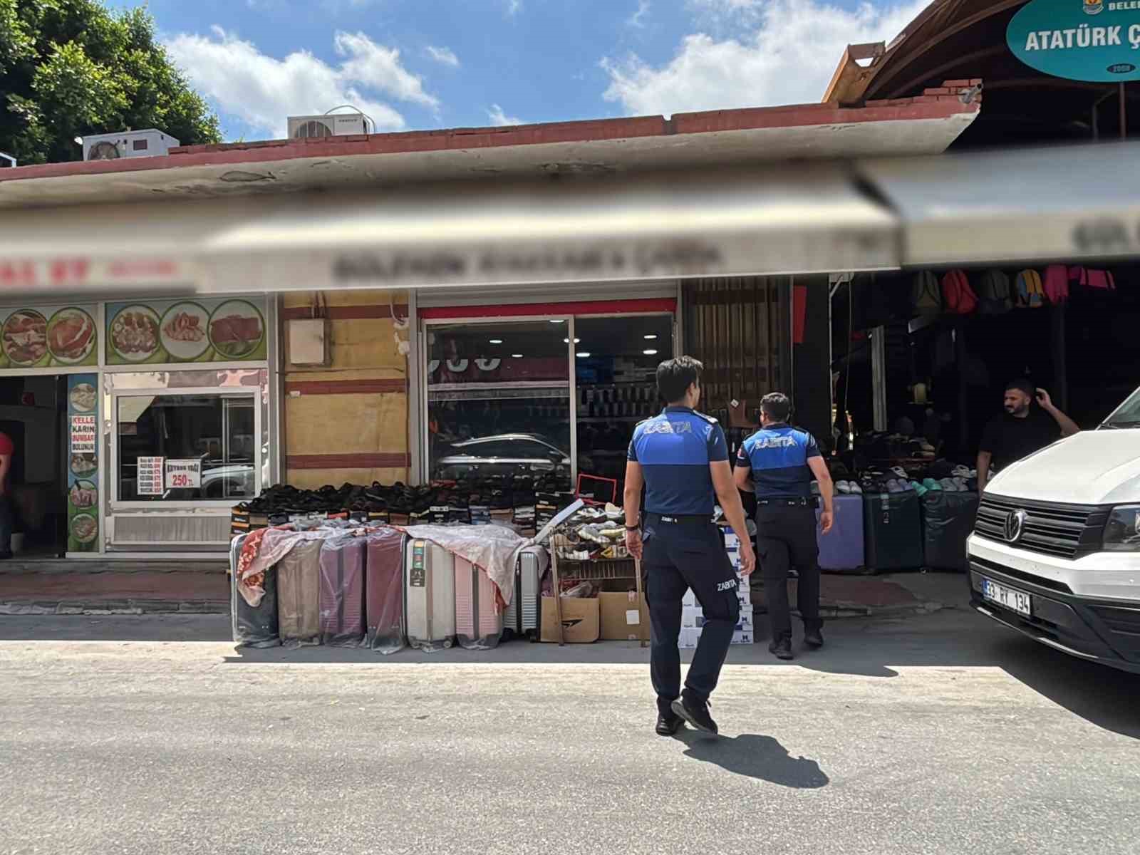 Tarsus’ta kaldırım işgallerine sıkı denetim