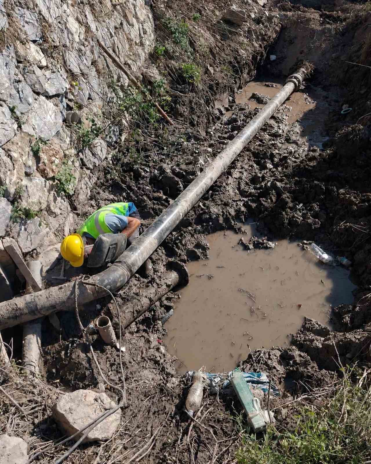 Milas Dörttepe’de içme suyu terfi hattı yenilendi