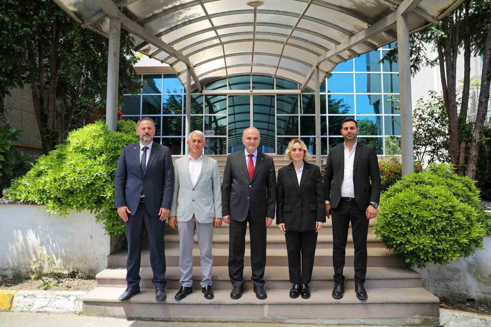 Başkan Özlü’den Akçakoca’ya destek
