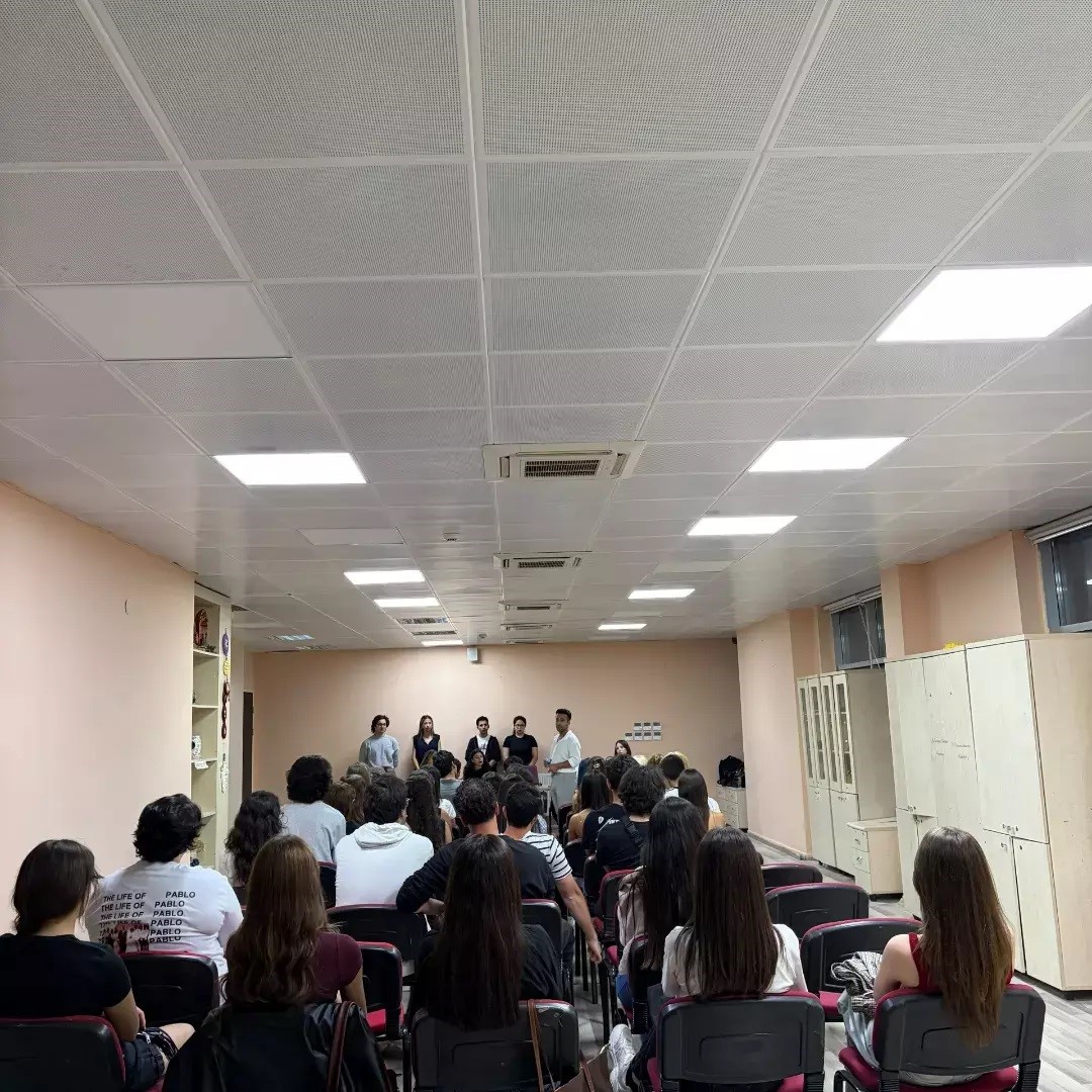 Menteşe’de gençler tiyatro eğitimleriyle sahneye hazırlanıyor
