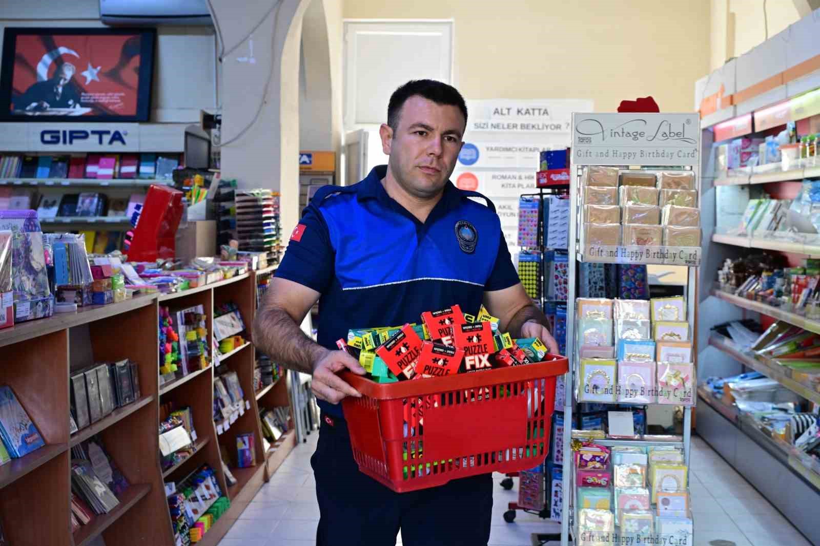 Manisa&rsquo;da yeni eğitim-&ouml;ğretim yılında kırtasiye denetimleri sıklaştırıldı