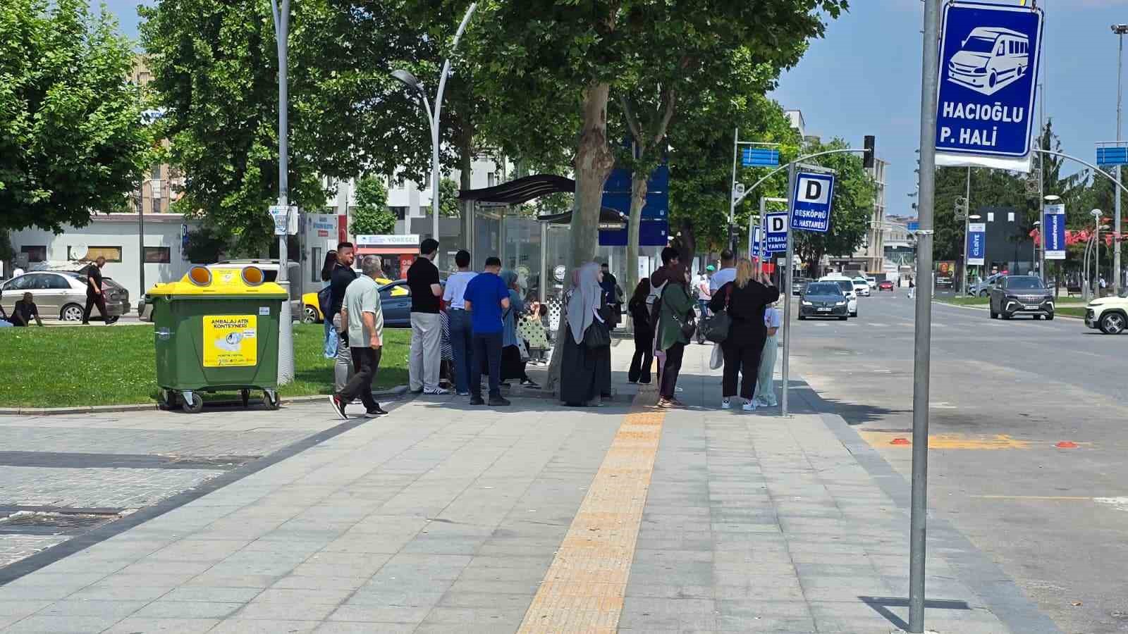Sakarya&rsquo;da toplu taşıma krizi