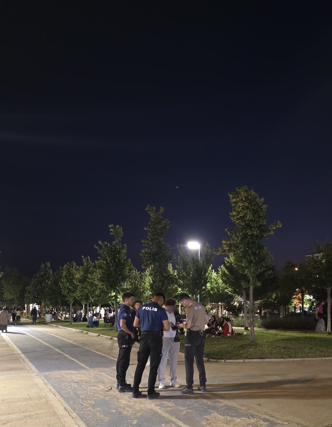 Polisten asayiş ve trafik denetimi