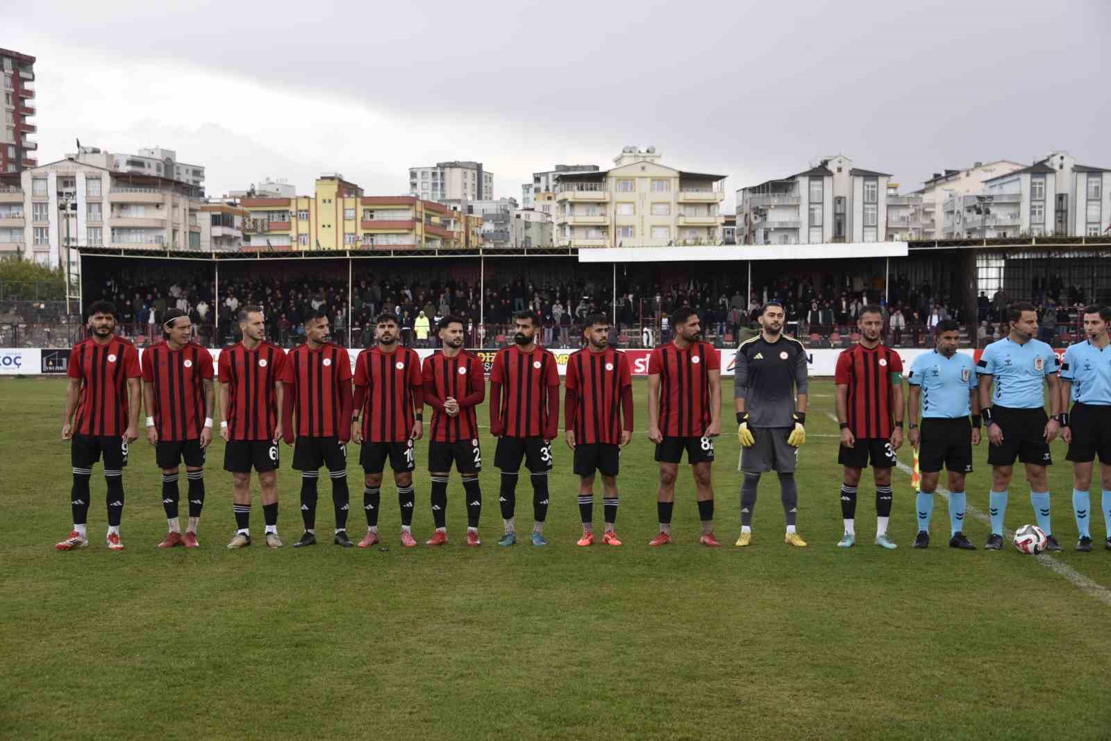 Siverek Belediyespor maddi imkansızlıklar nedeniyle ligden çekildi