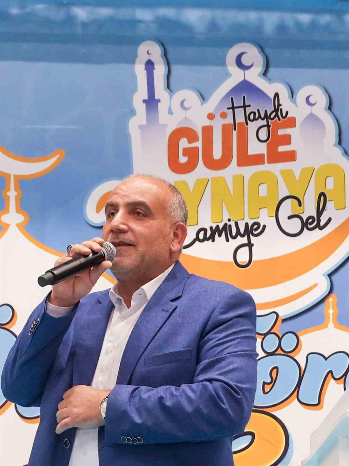 Canik’te 2 bin 500 çocuk hediyelerle buluşuyor