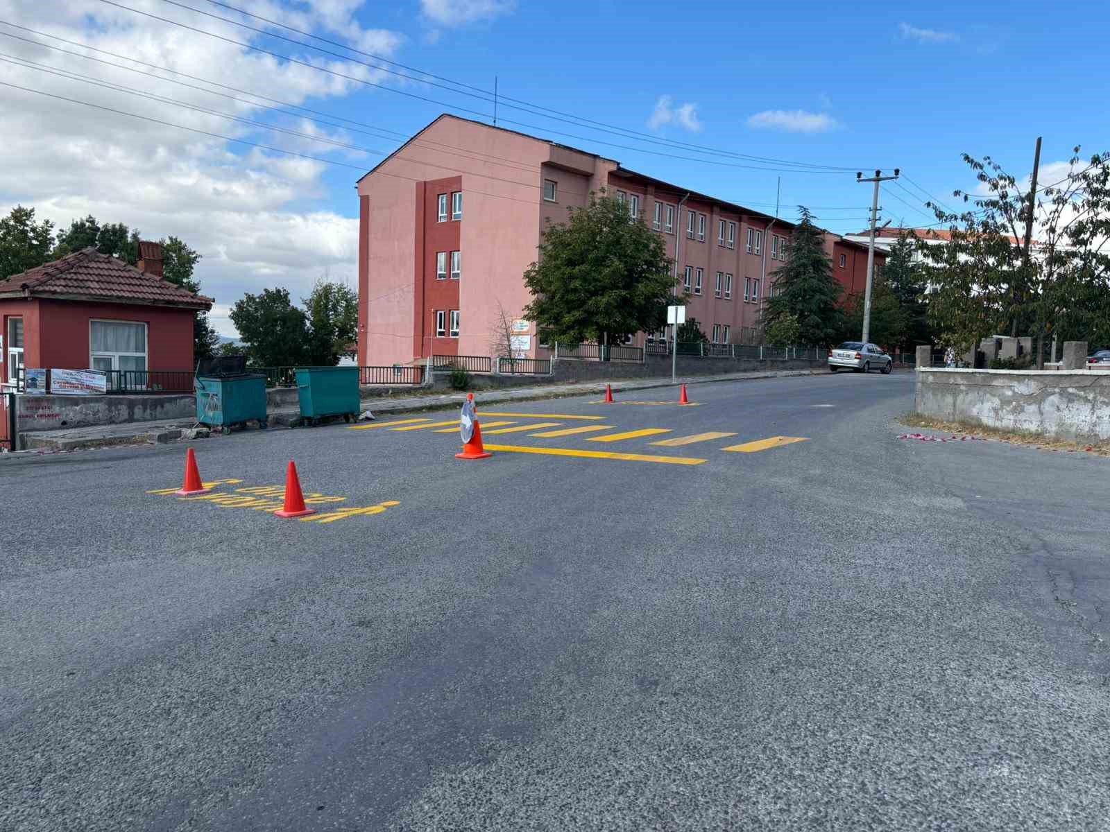 Tavşanlı’da okul bölgelerinde trafik güvenliği artırılıyor