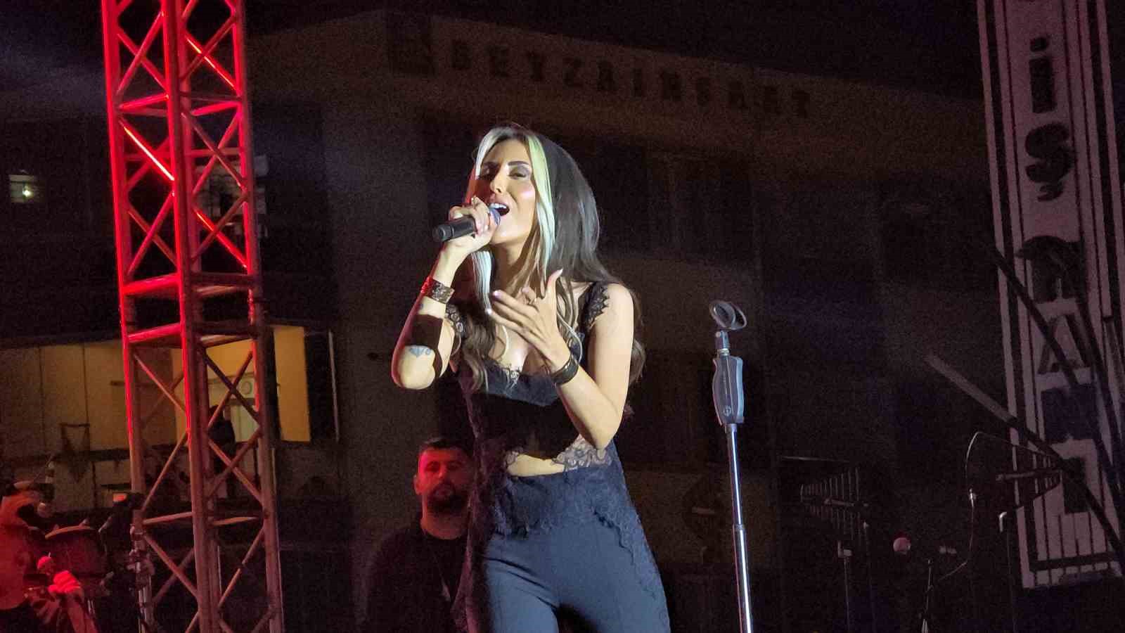 SORFEST coşkusu ikinci g&uuml;n&uuml;nde zirveye ulaştı