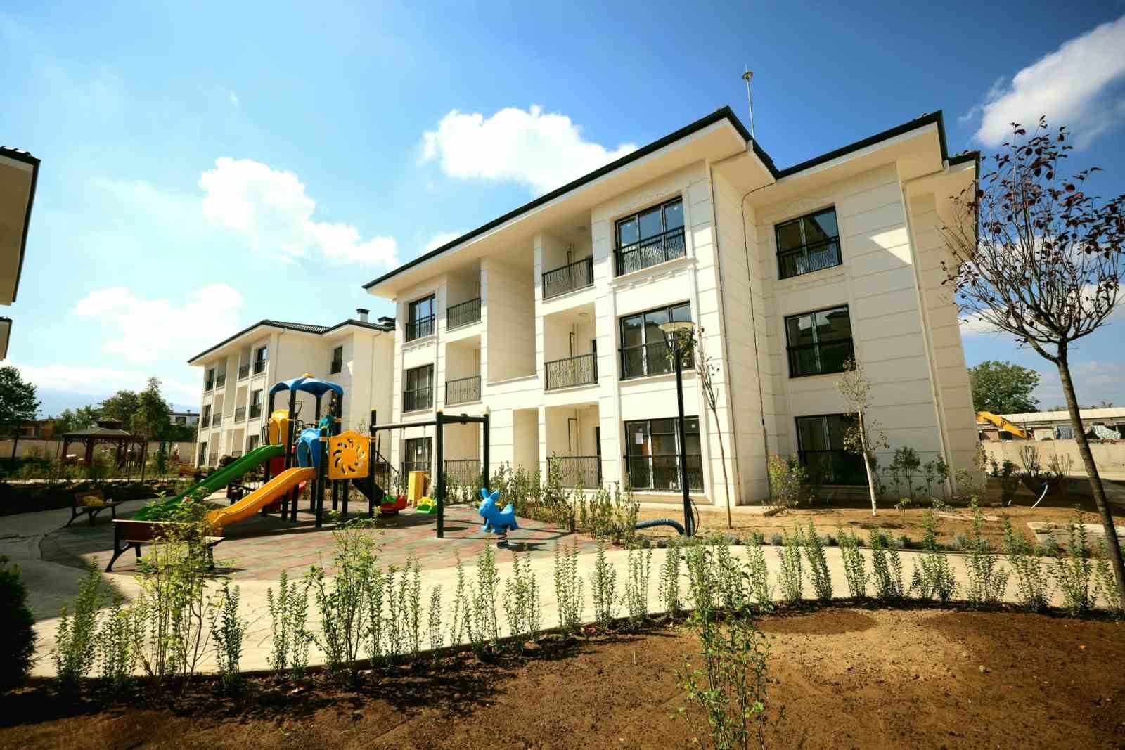 Kartepe Evleri&rsquo;nde 144 daire i&ccedil;in teslim zamanı