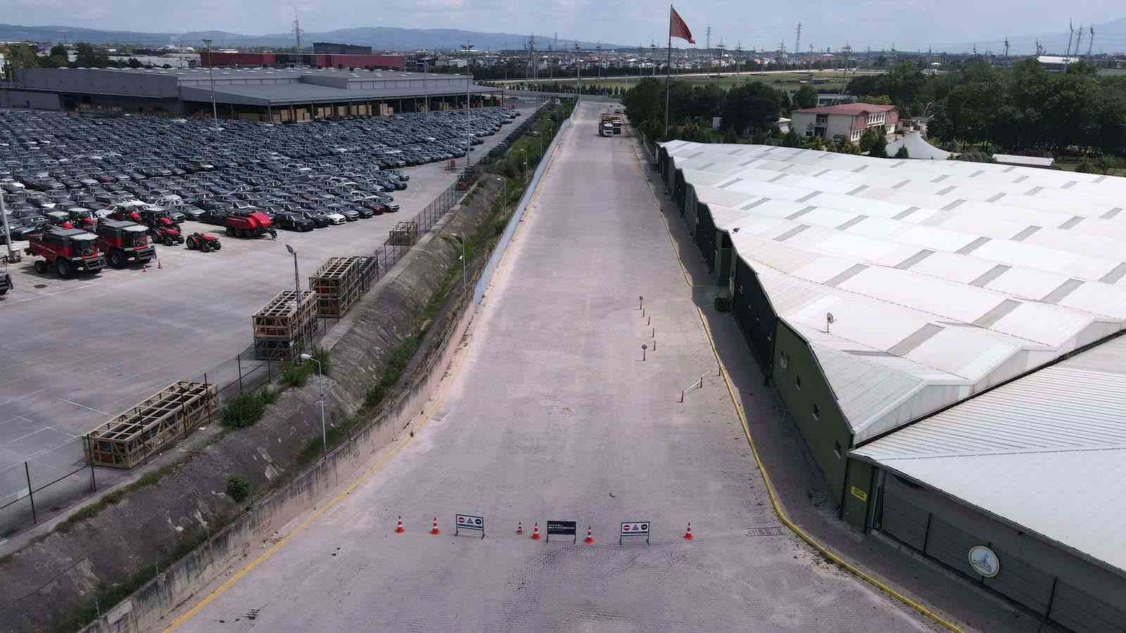 Kartepe Ulus Pazarı yolunda kapsamlı yenileme