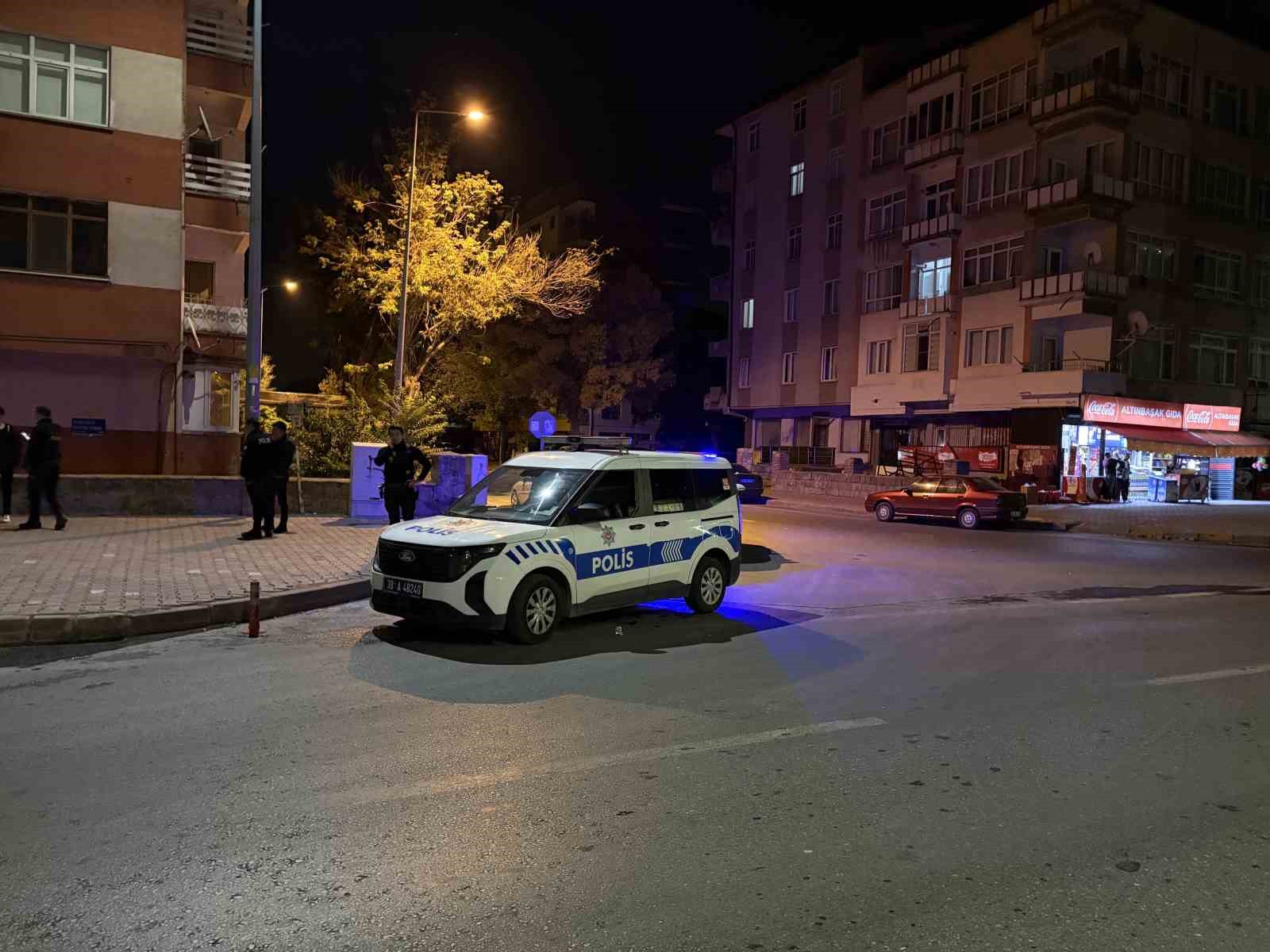 Kayseri’de göğsünden bıçaklanan çocuk ağır yaralandı