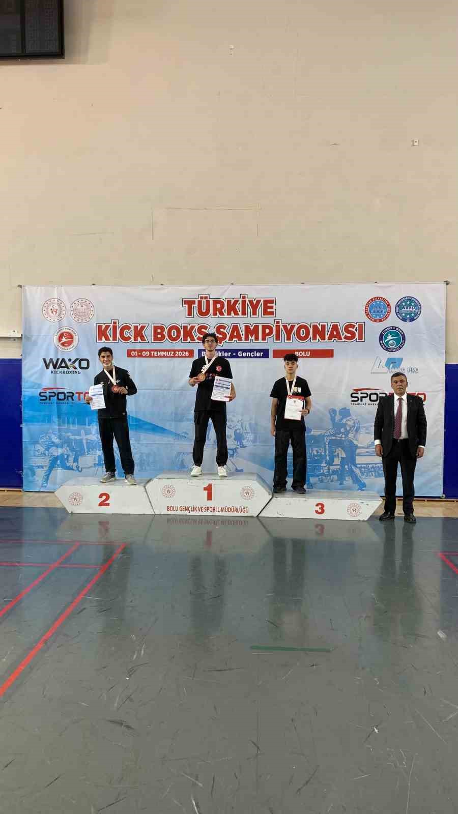 Aşkaleli Gacır kardeşlerden Türkiye Şampiyonası’nda çifte madalya