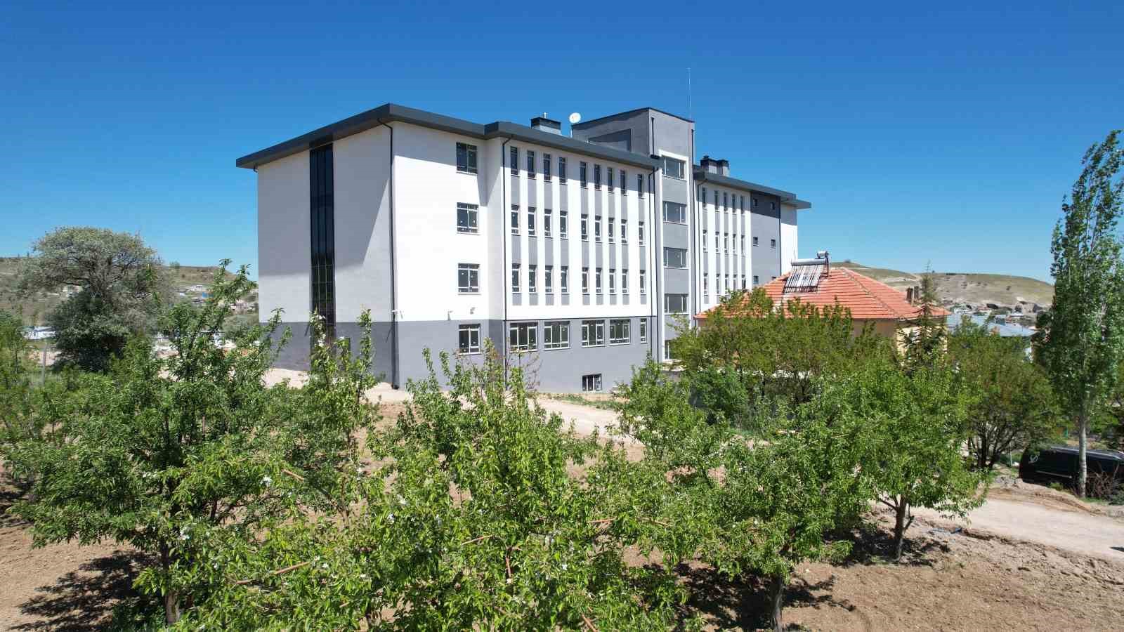 Kepez’de okul binası eğitime hazır