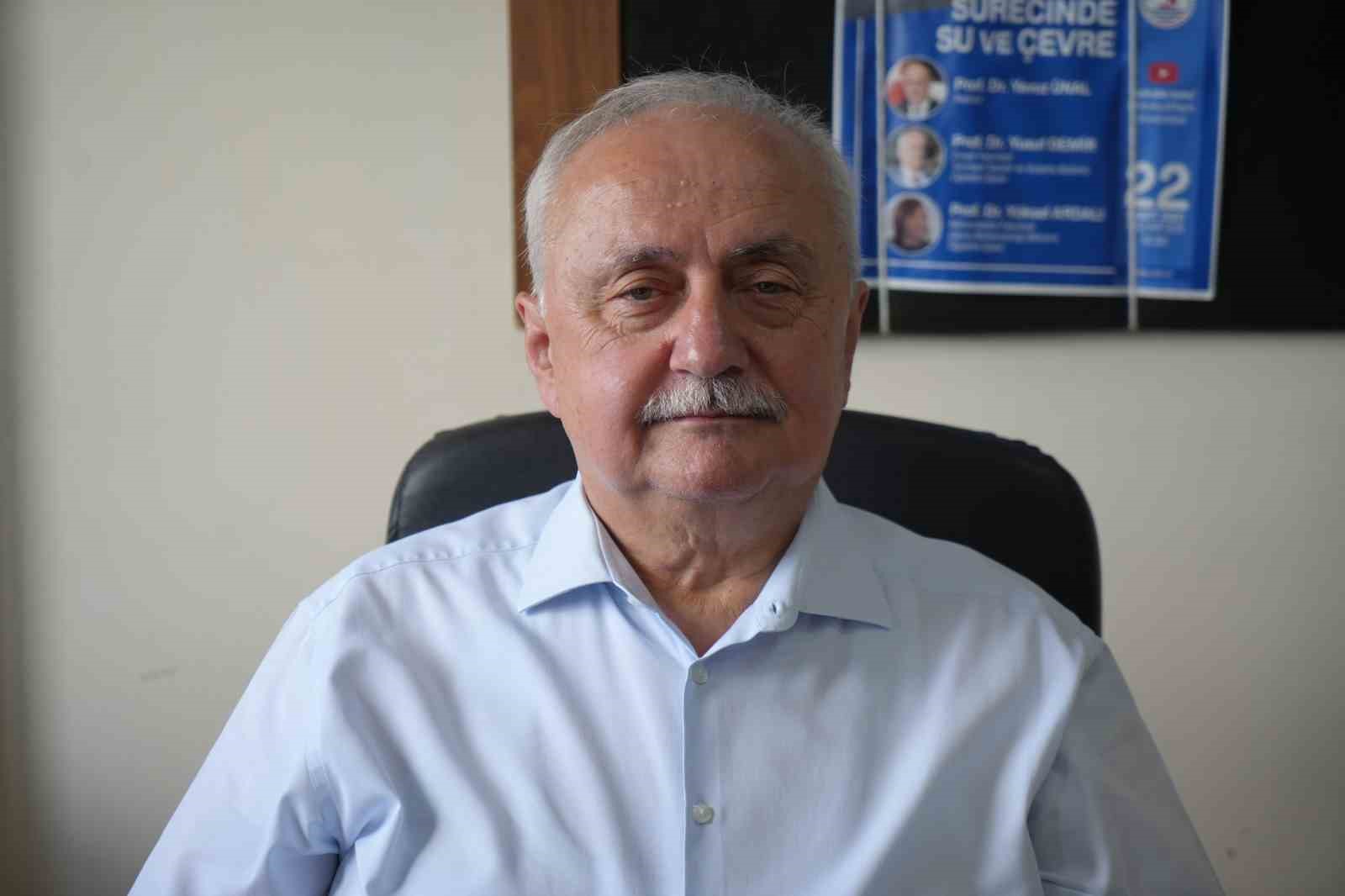 Yapay zekanın g&ouml;r&uuml;nmeyen su y&uuml;k&uuml;: "Dijital geleceği inşa ederken su kaynaklarımızı t&uuml;ketmeyelim"