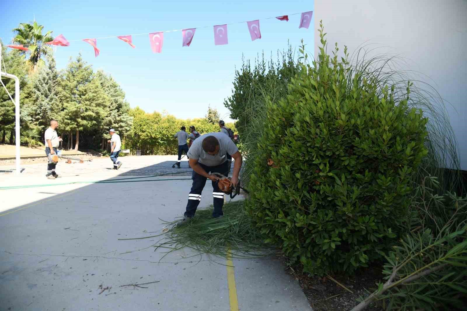 Yunusemre’de okullar yeni eğitim yılına hazırlanıyor